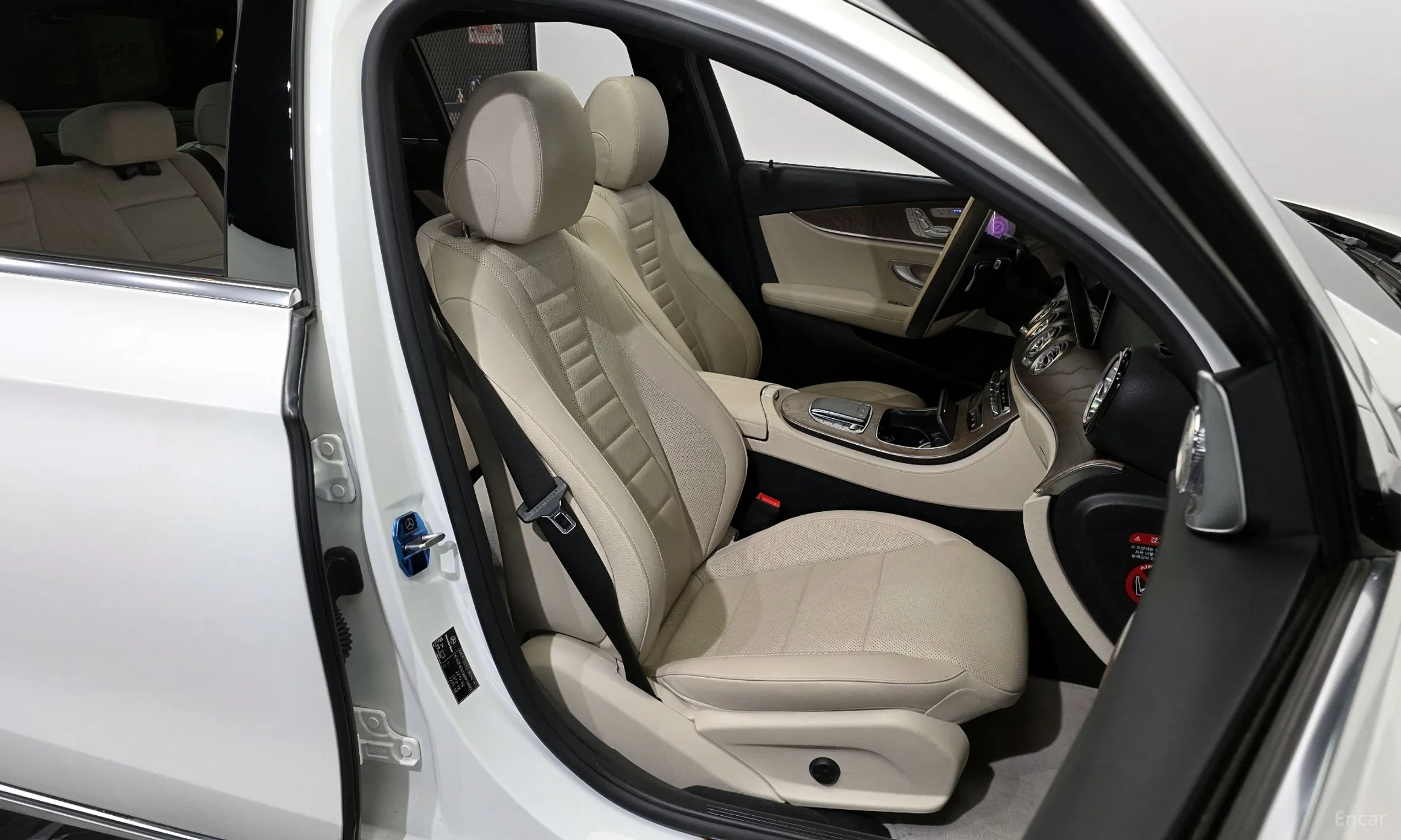 Mercedes Benz E-Class W213 превью 12