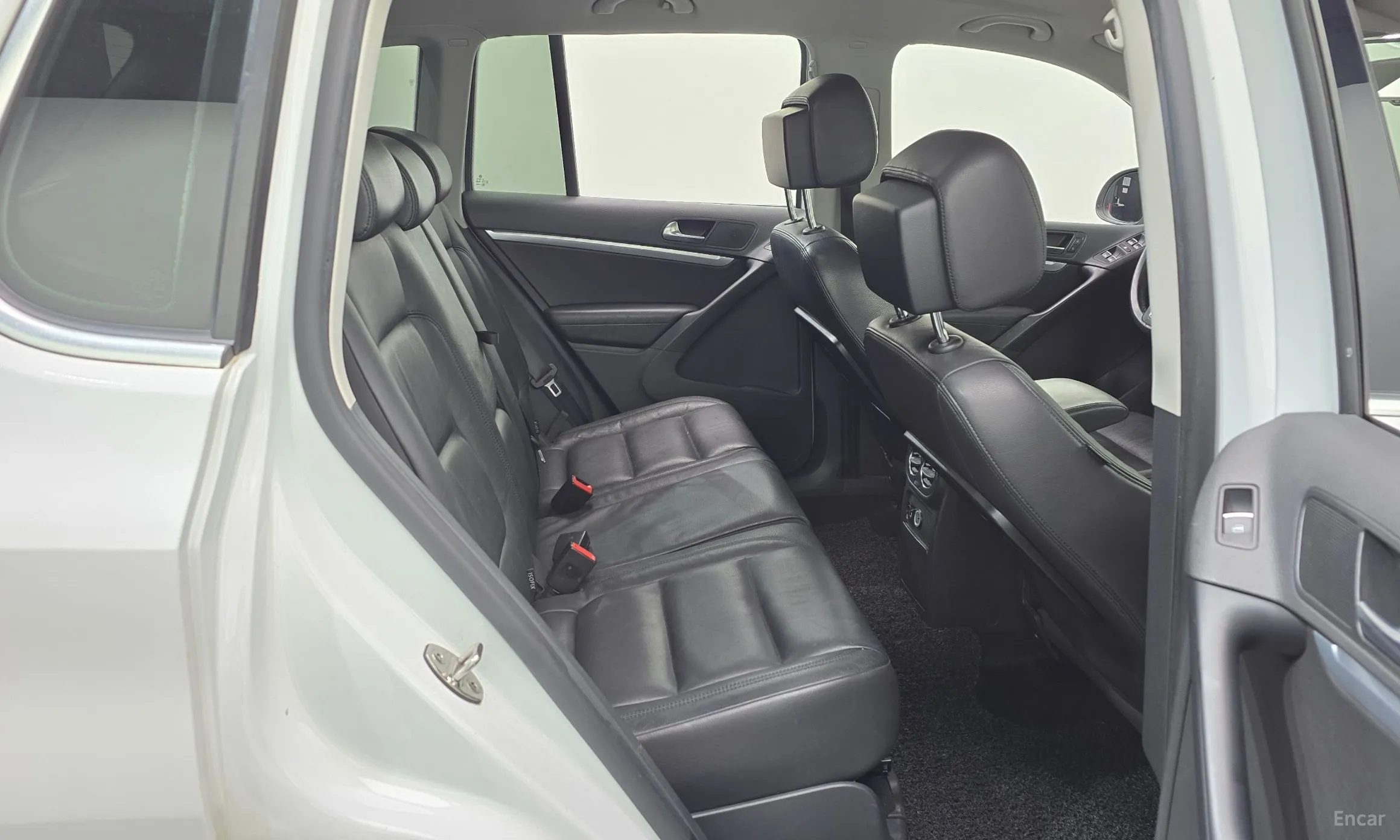 Volkswagen New Tiguan превью 12