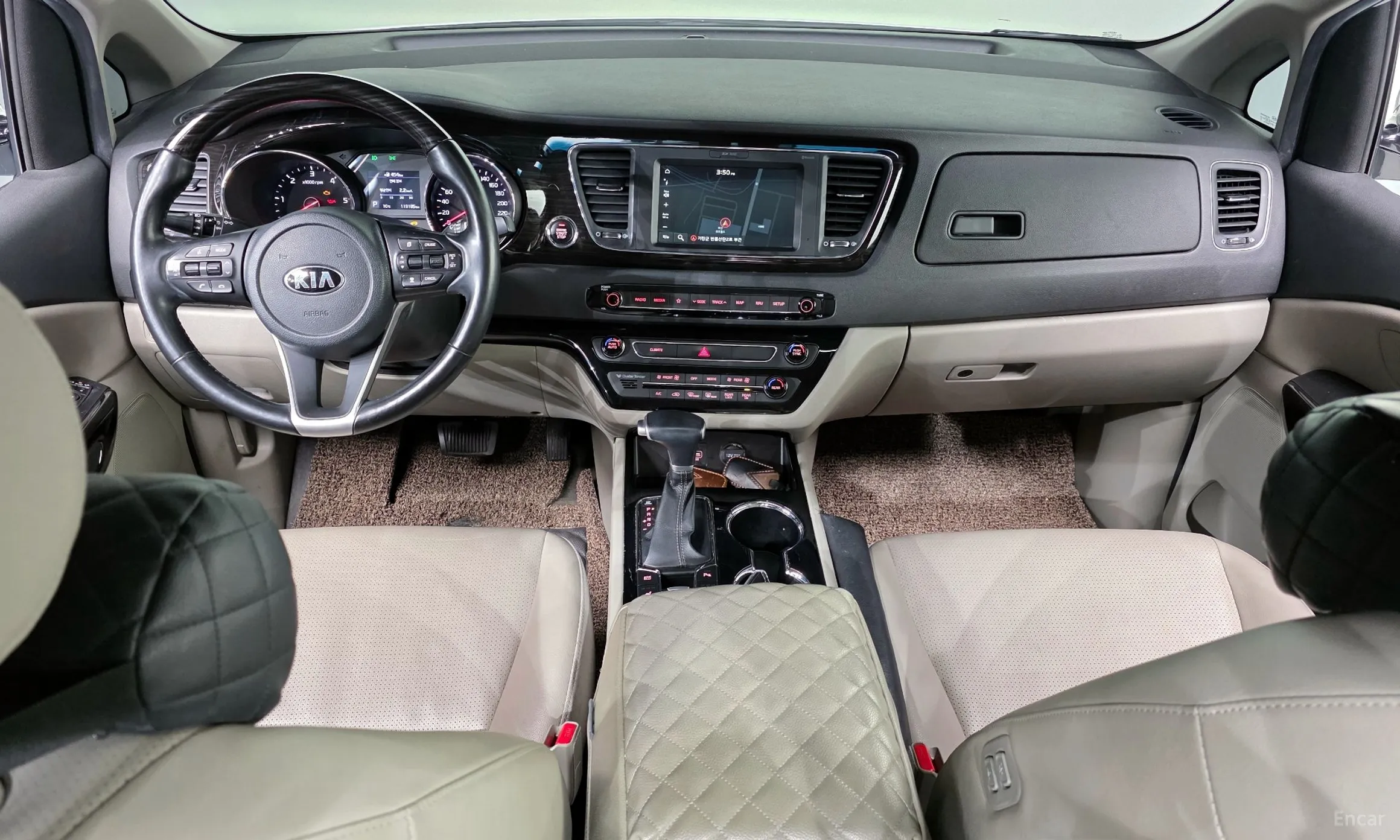 Kia Carnival превью 7