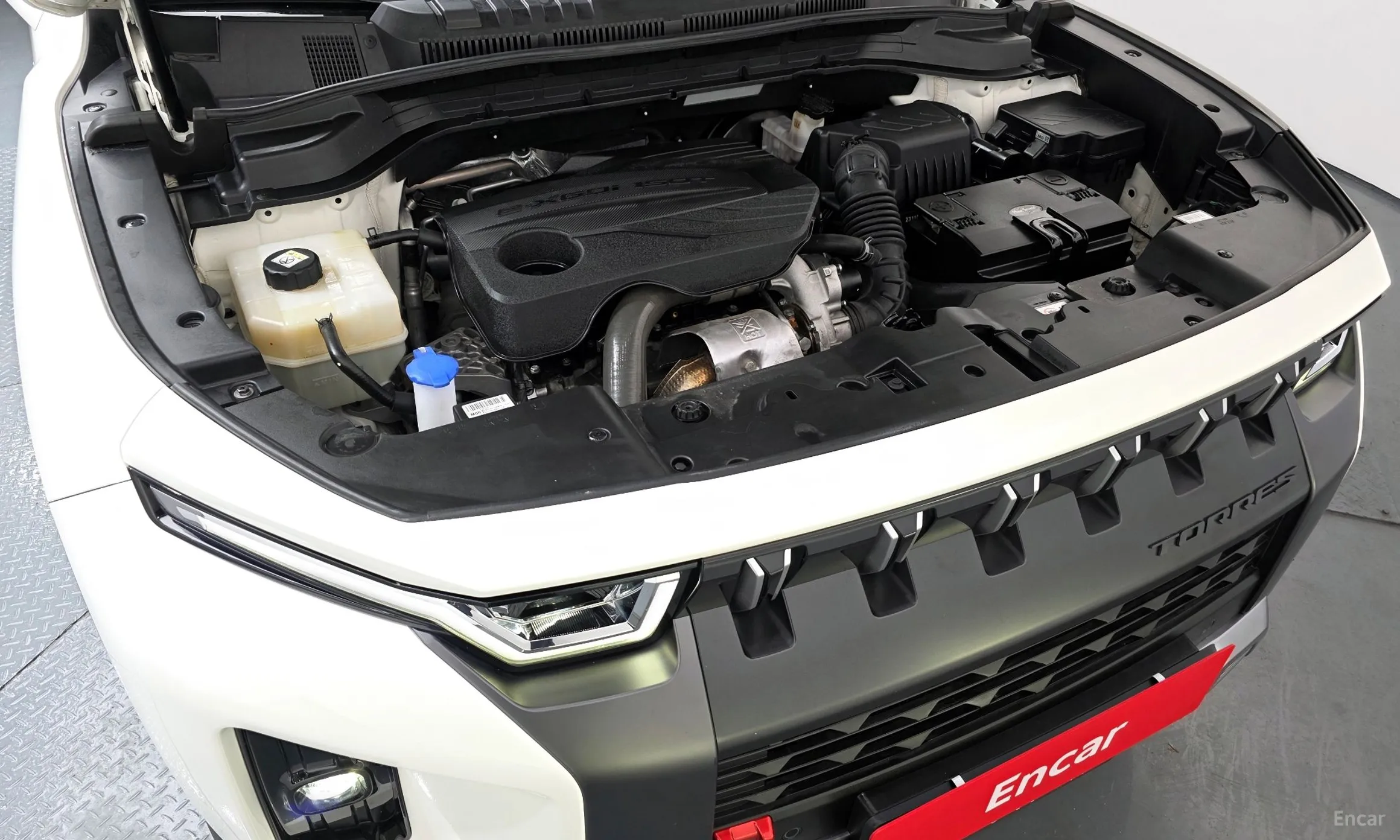 KG Mobility (SsangYong) Torres превью 6