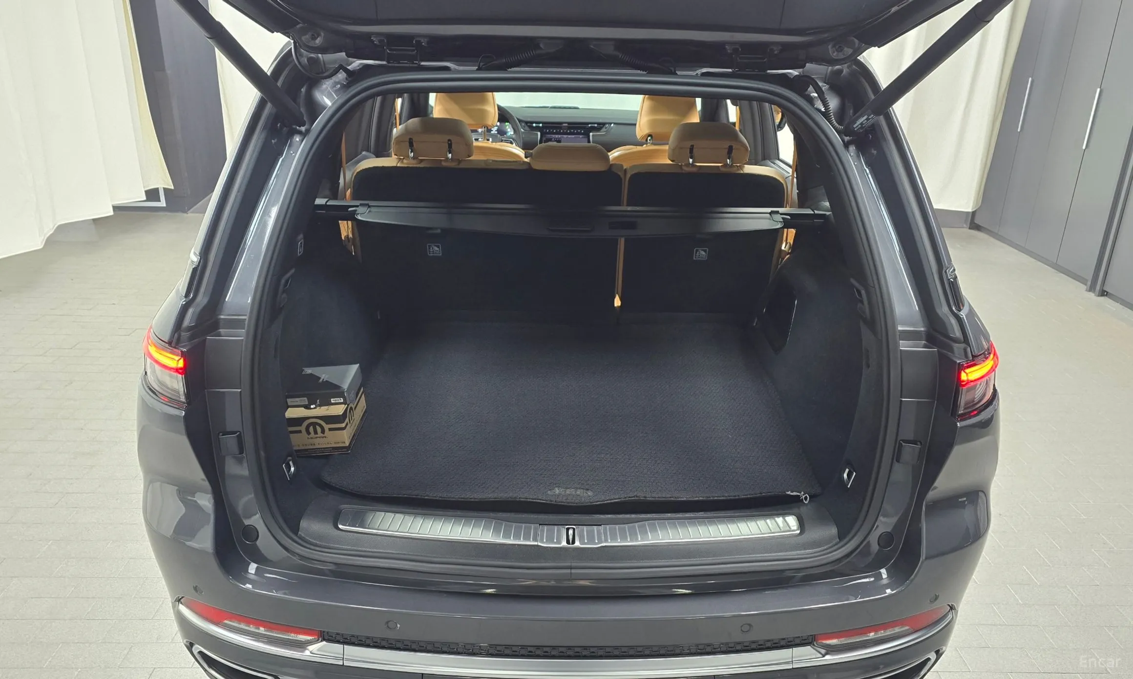 Jeep Grand Cherokee (WL) превью 20