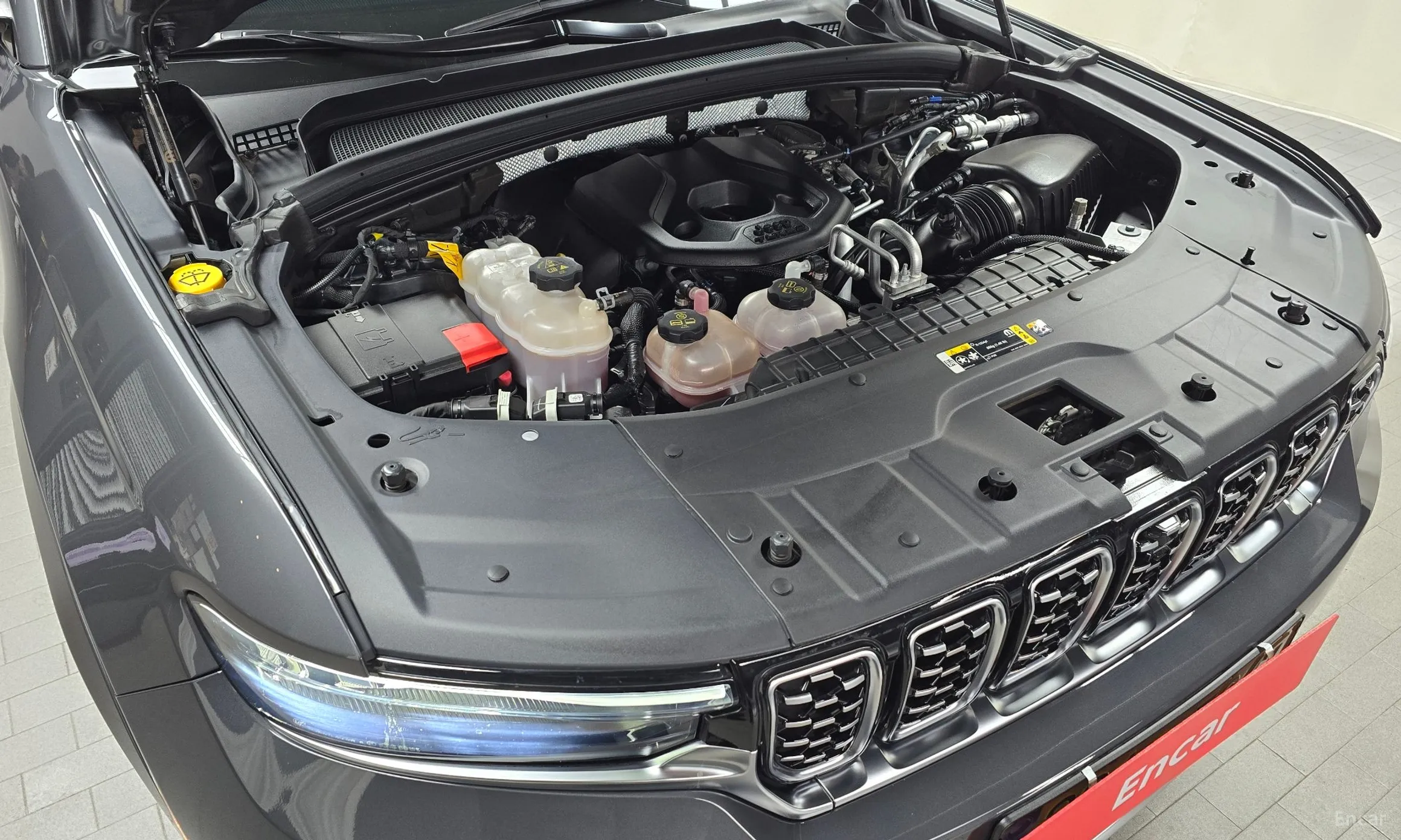Jeep Grand Cherokee (WL) превью 6