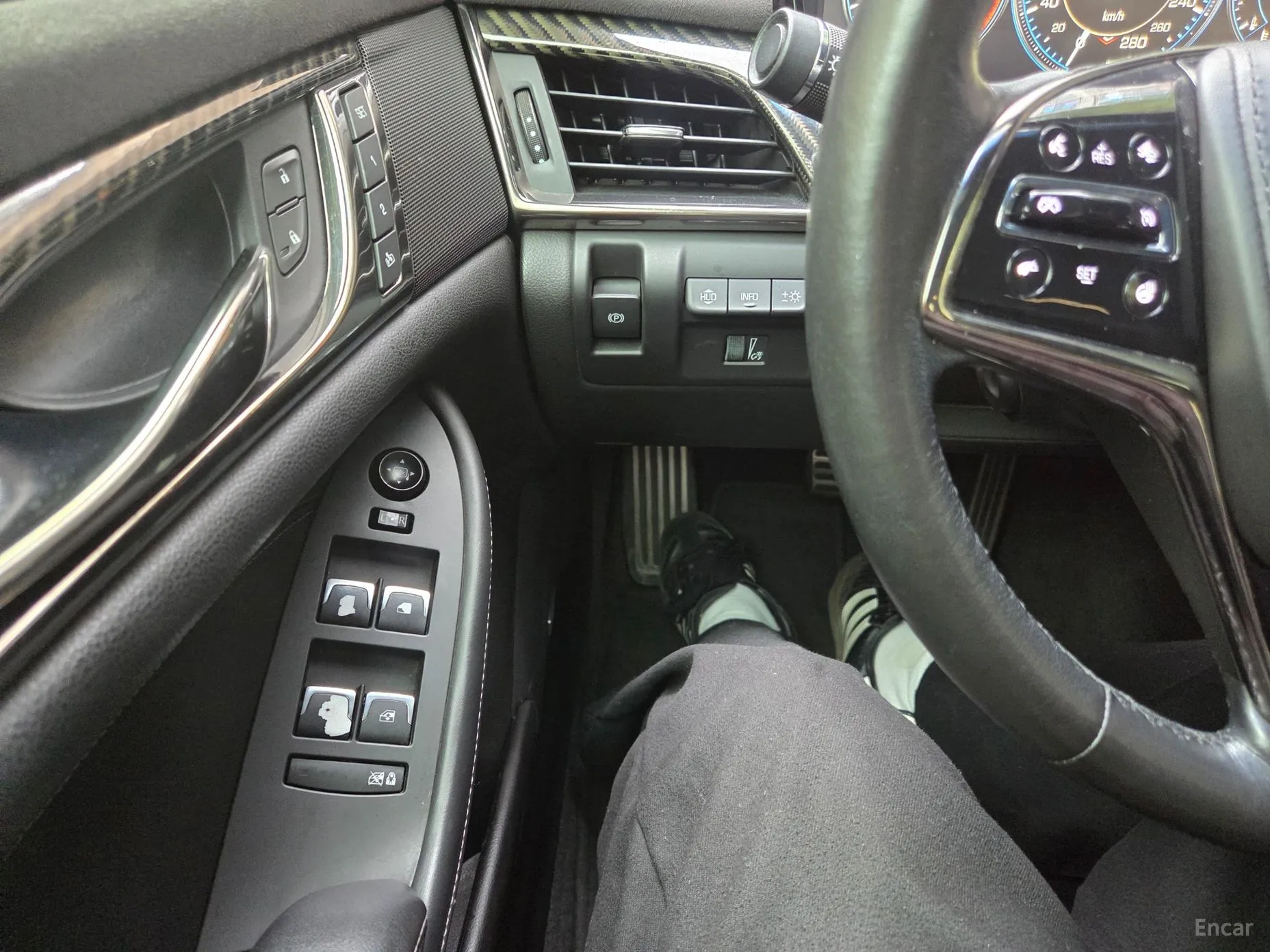 Cadillac CTS Gen 3 превью 16