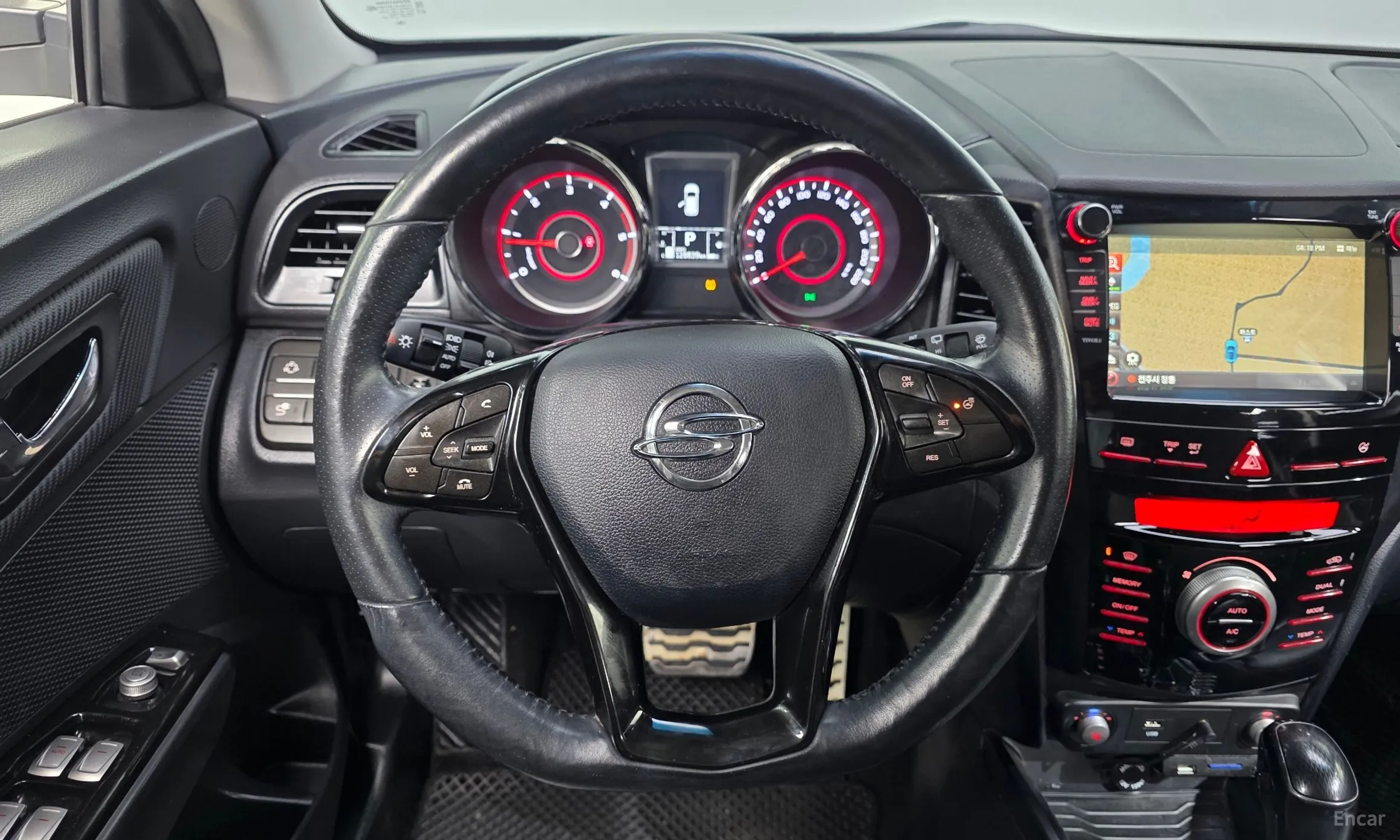 KG Mobility (SsangYong) Tivoli Air превью 14