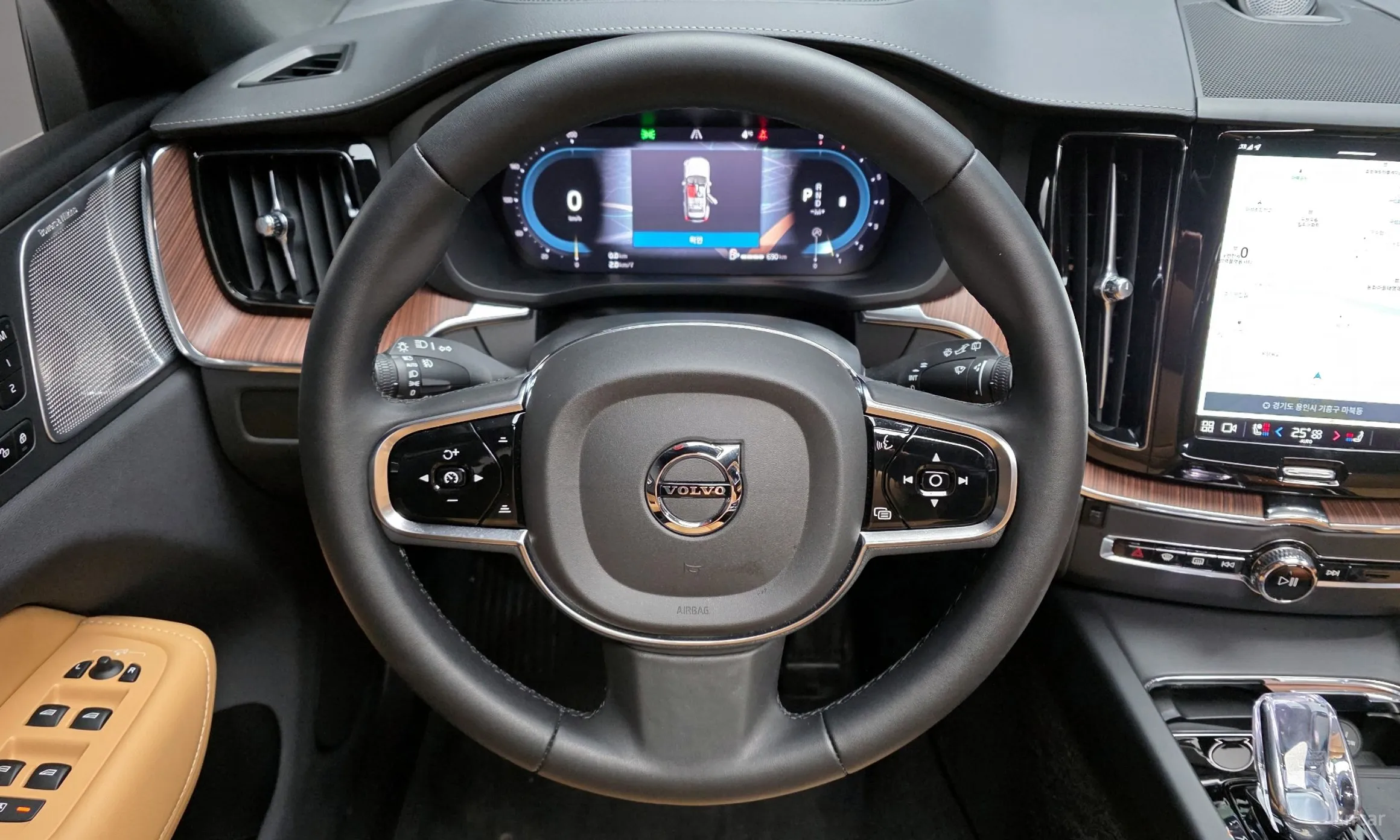 Volvo XC60 Gen 2 превью 13