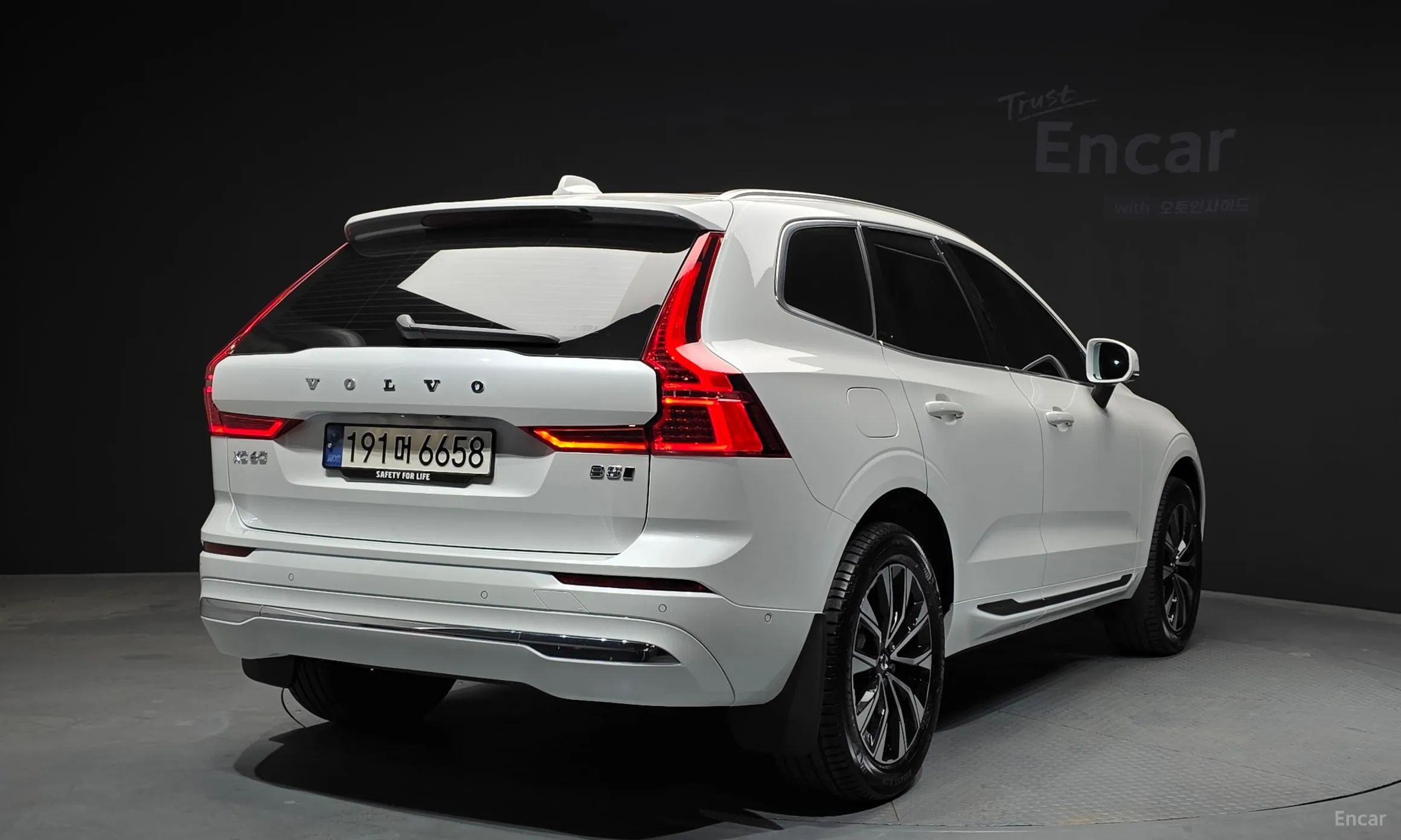 Volvo XC60 Gen 2 превью 2
