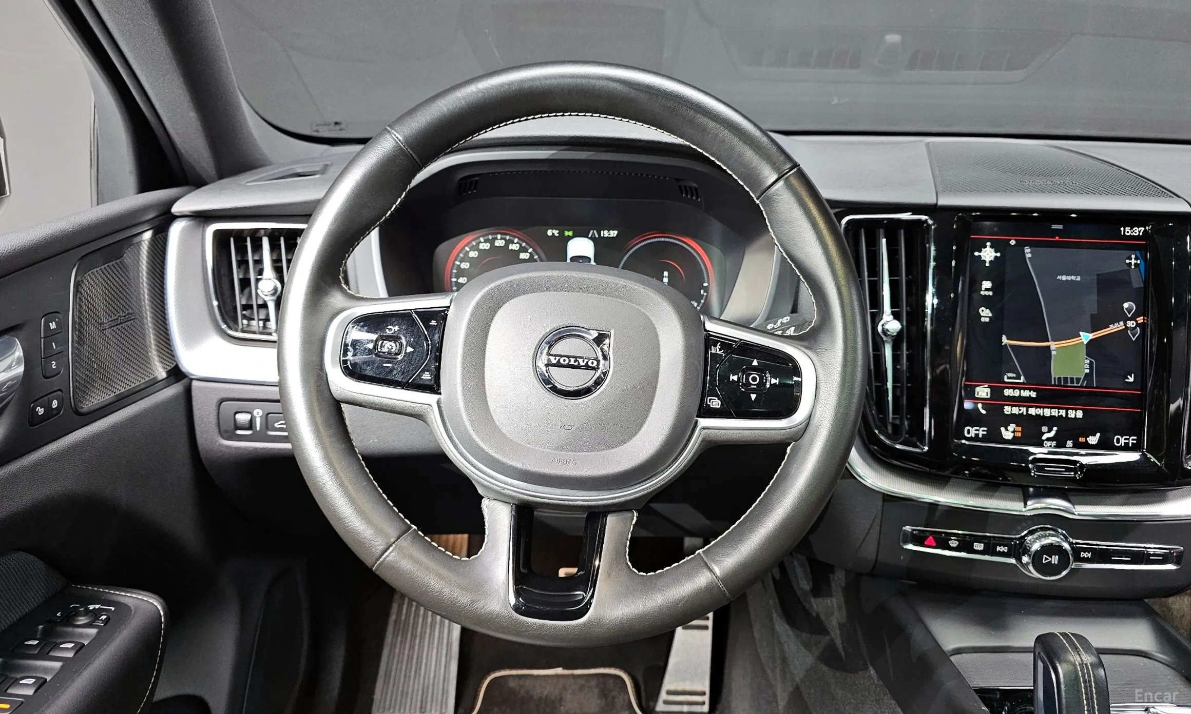 Volvo XC60 Gen 2 превью 13