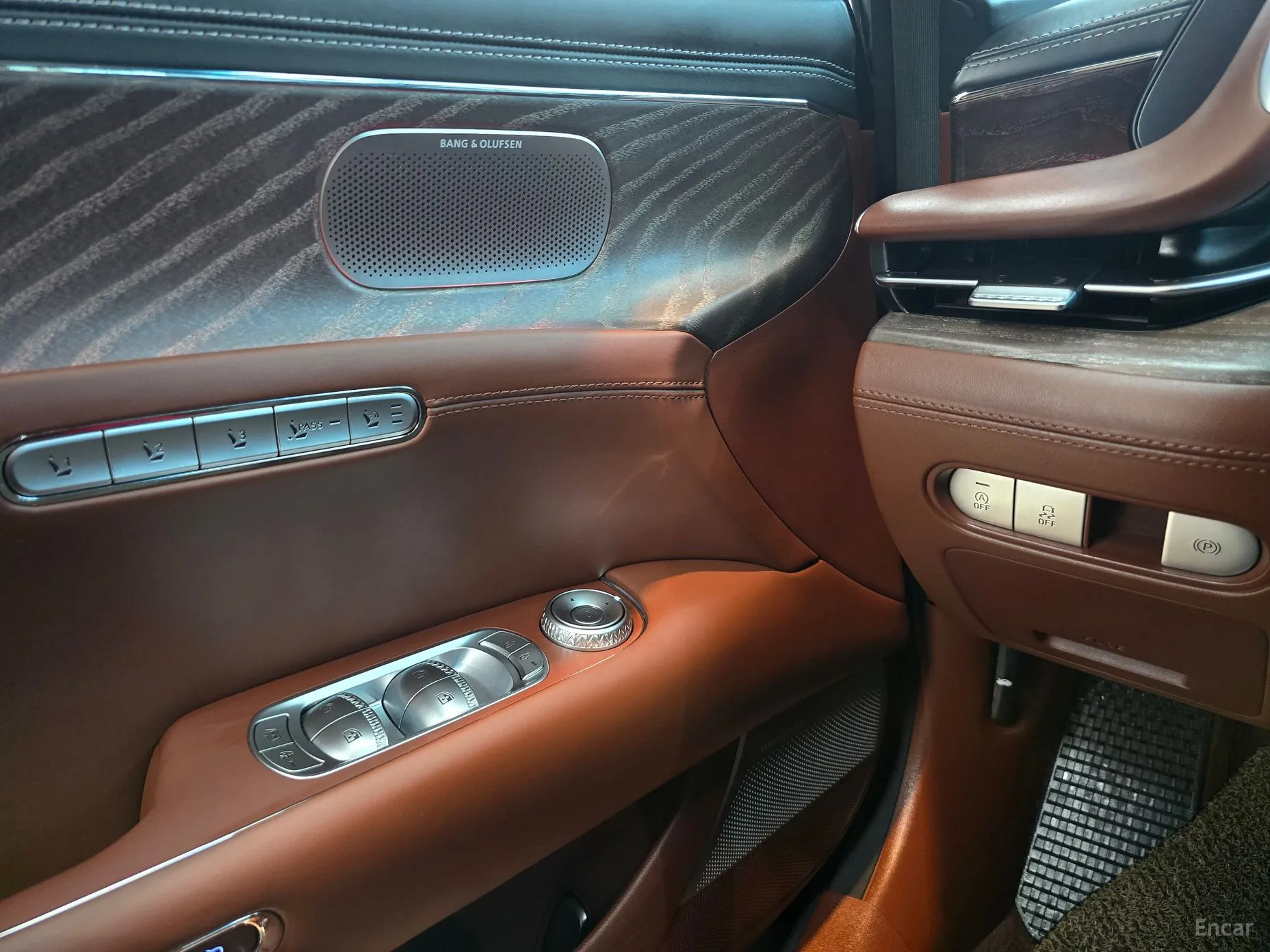 Genesis G90 (RS4) превью 17