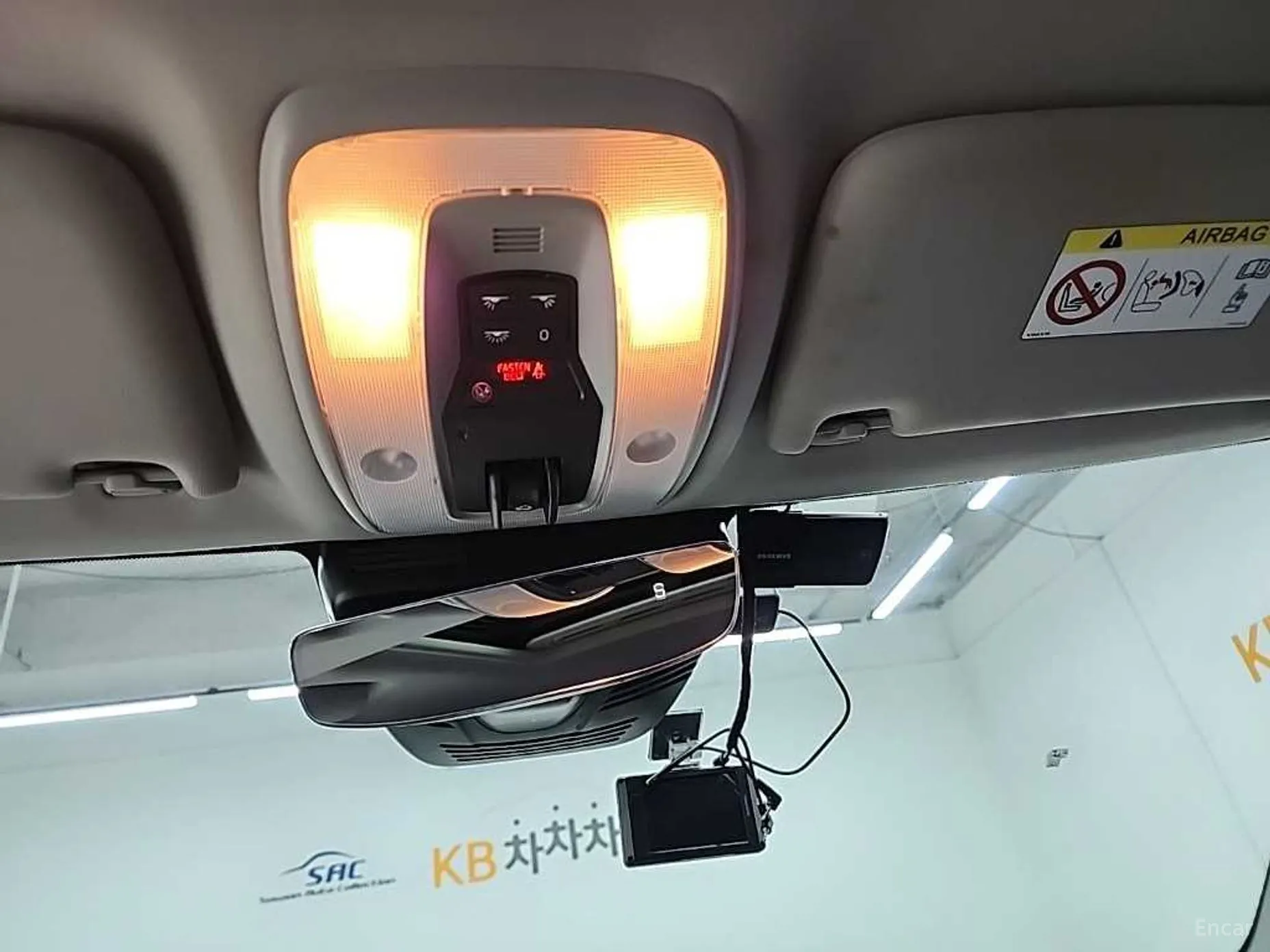 Volvo XC70 превью 16