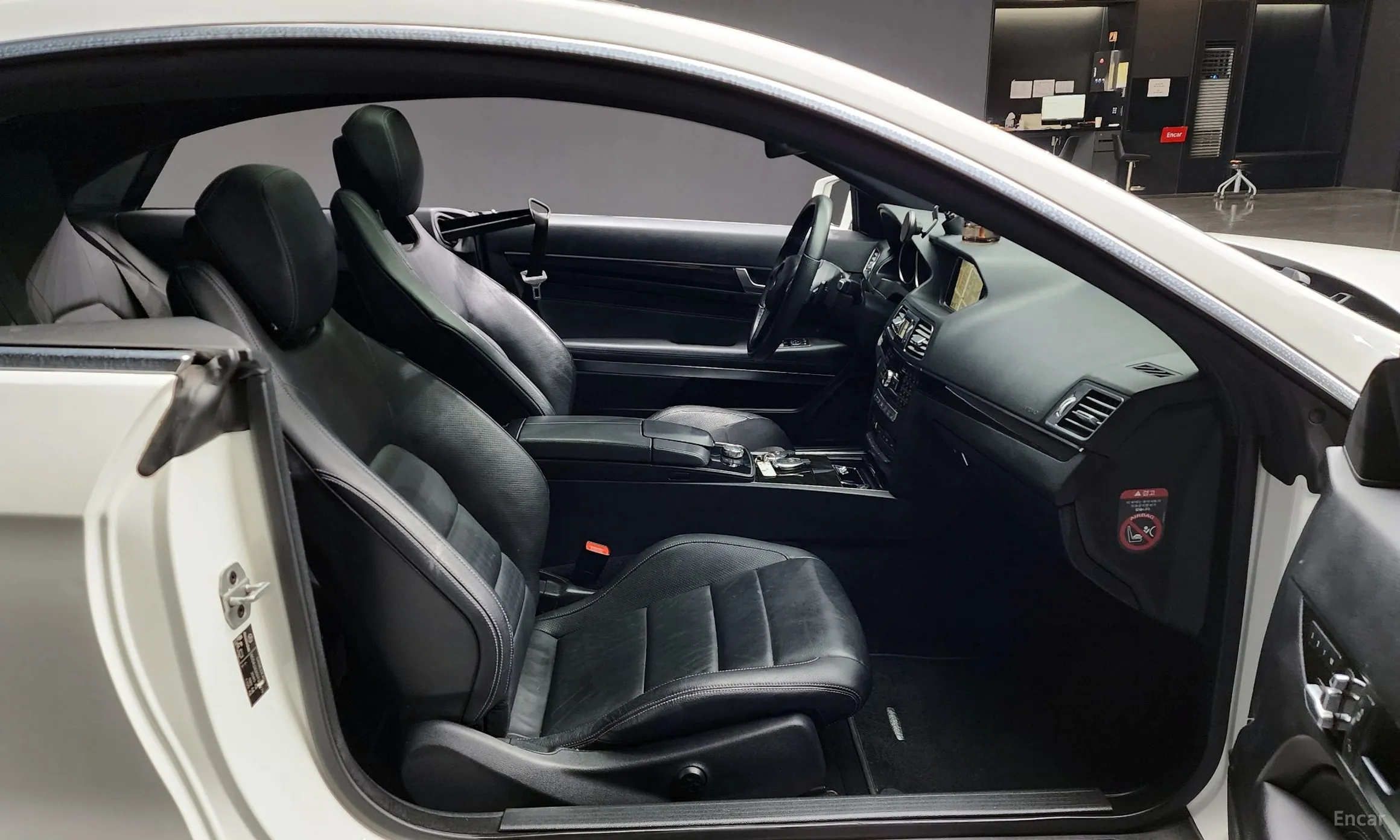 Mercedes Benz E-Class W212 превью 10