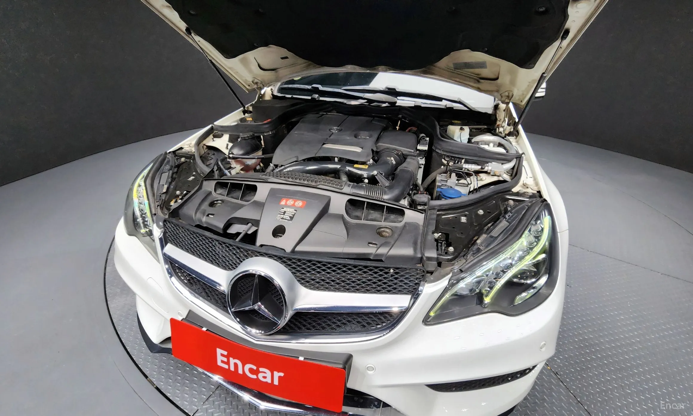 Mercedes Benz E-Class W212 превью 6