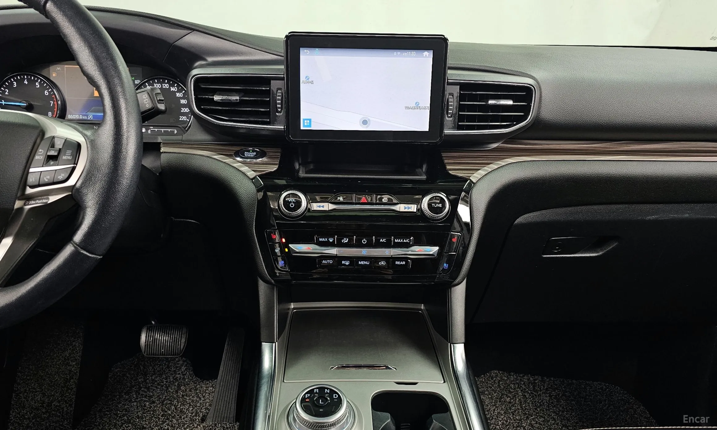 Ford Explorer 6th Generation превью 14