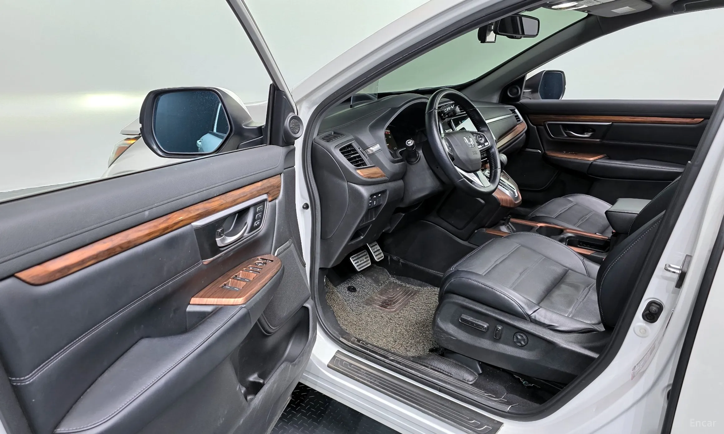 Honda CR-V 5th generation превью 11