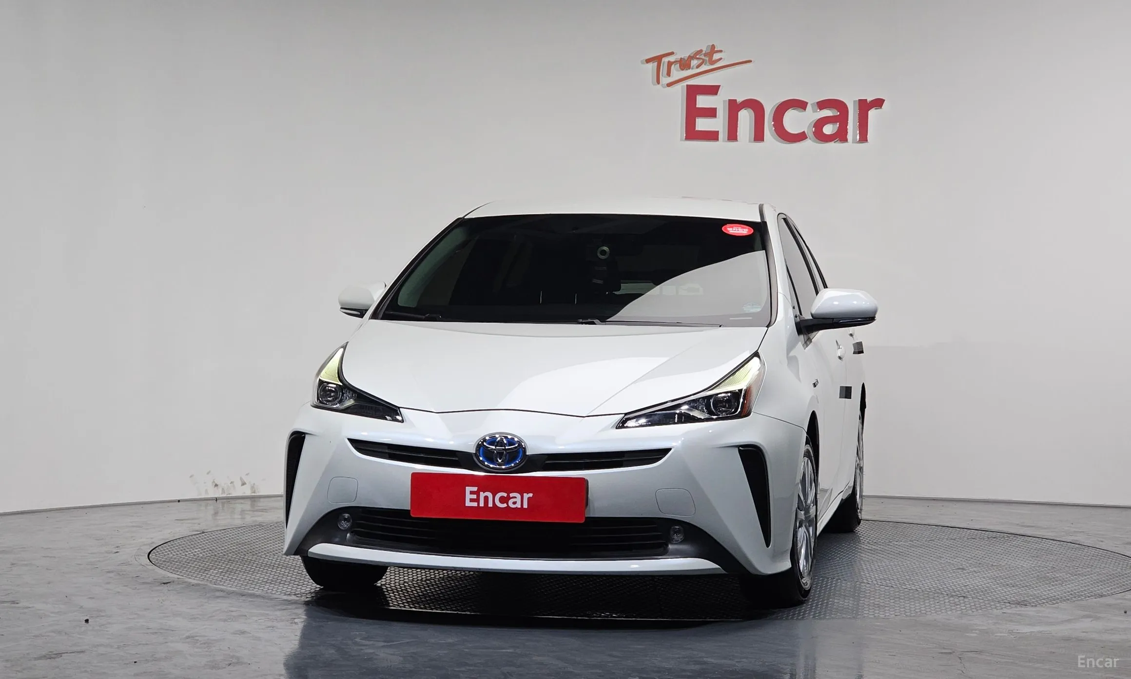 Toyota Prius 4th Generation превью 3