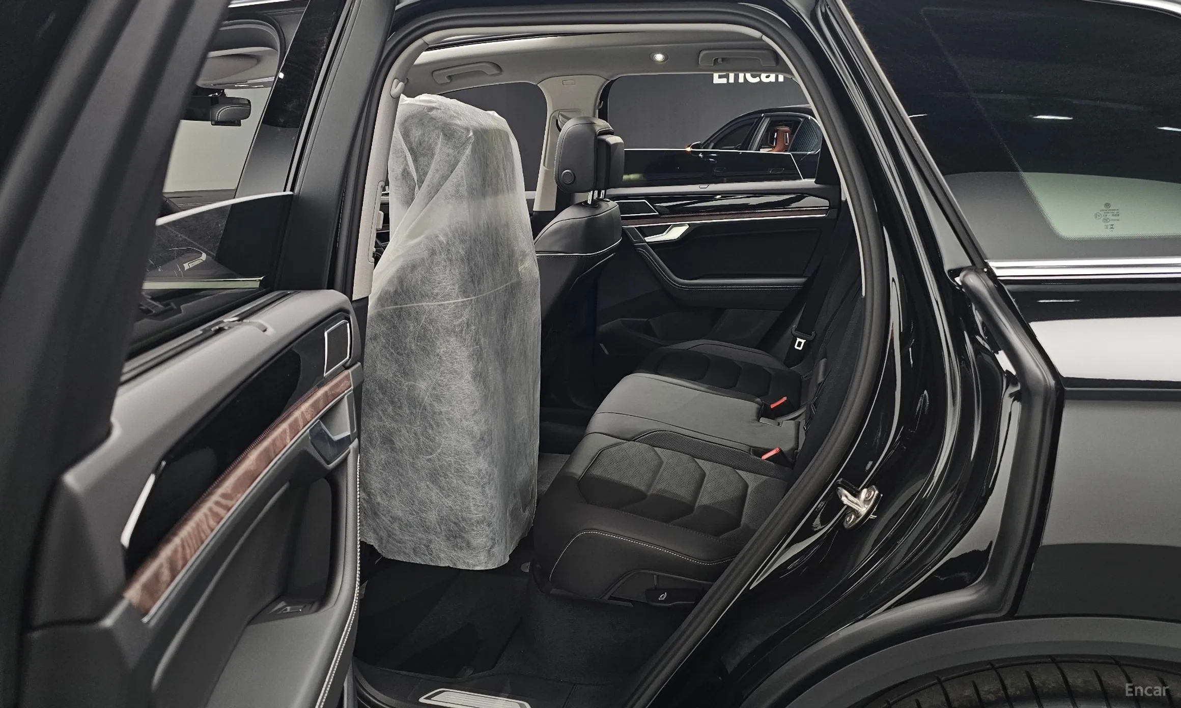 Volkswagen Touareg 3rd Generation превью 12