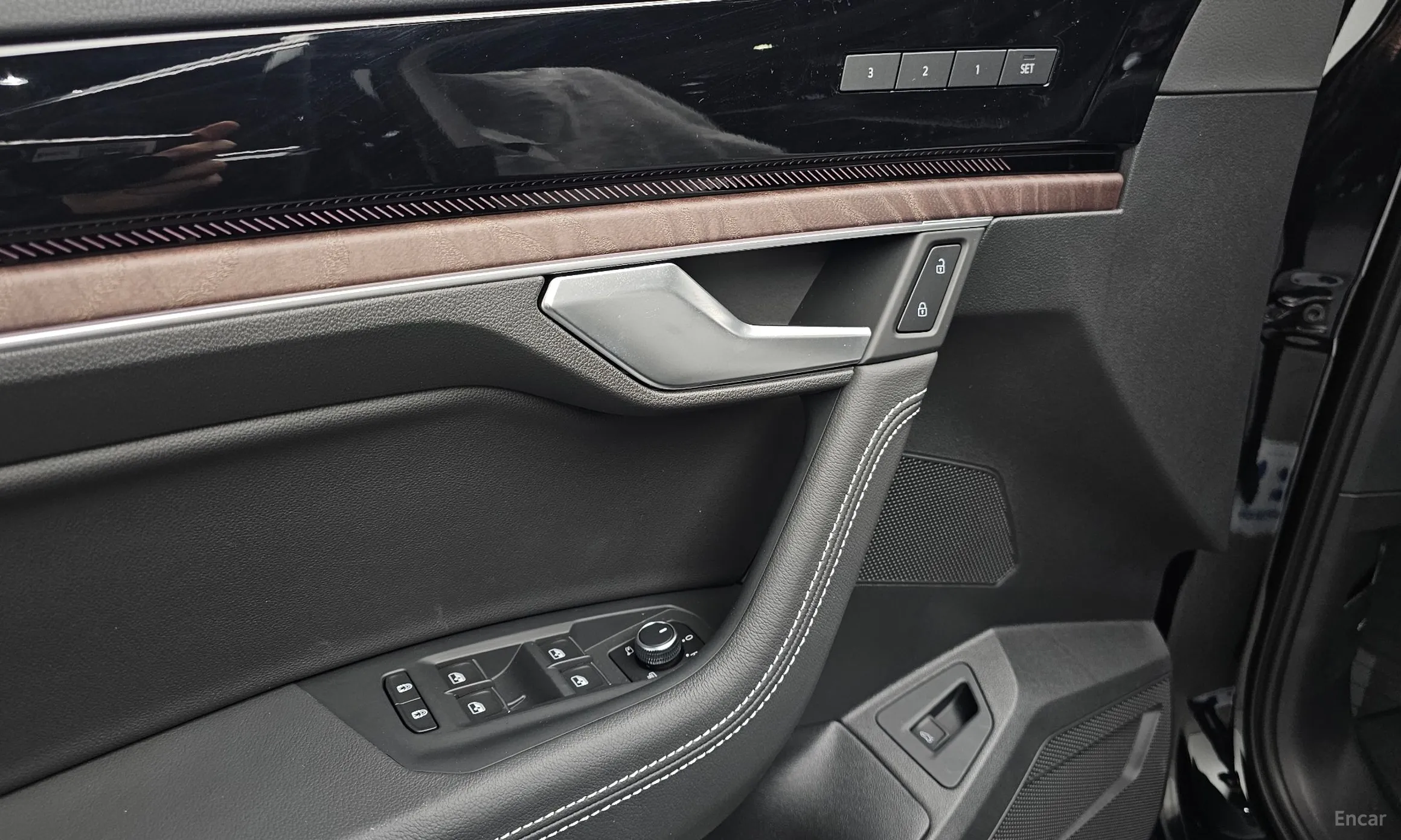 Volkswagen Touareg 3rd Generation превью 18