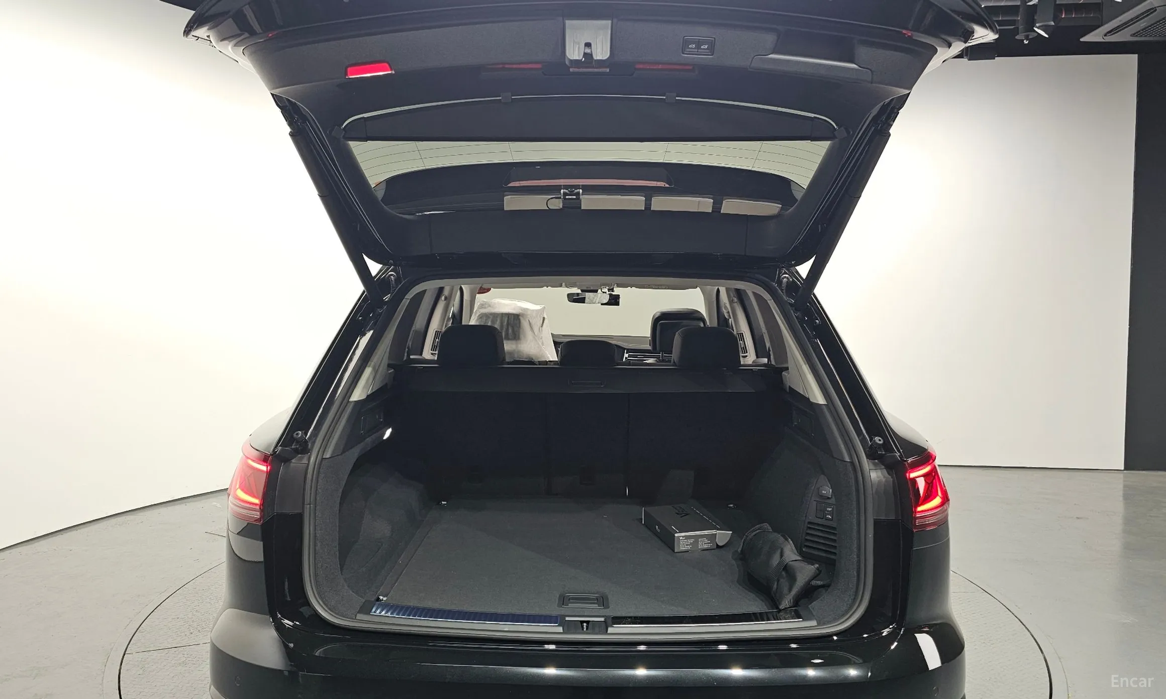 Volkswagen Touareg 3rd Generation превью 20