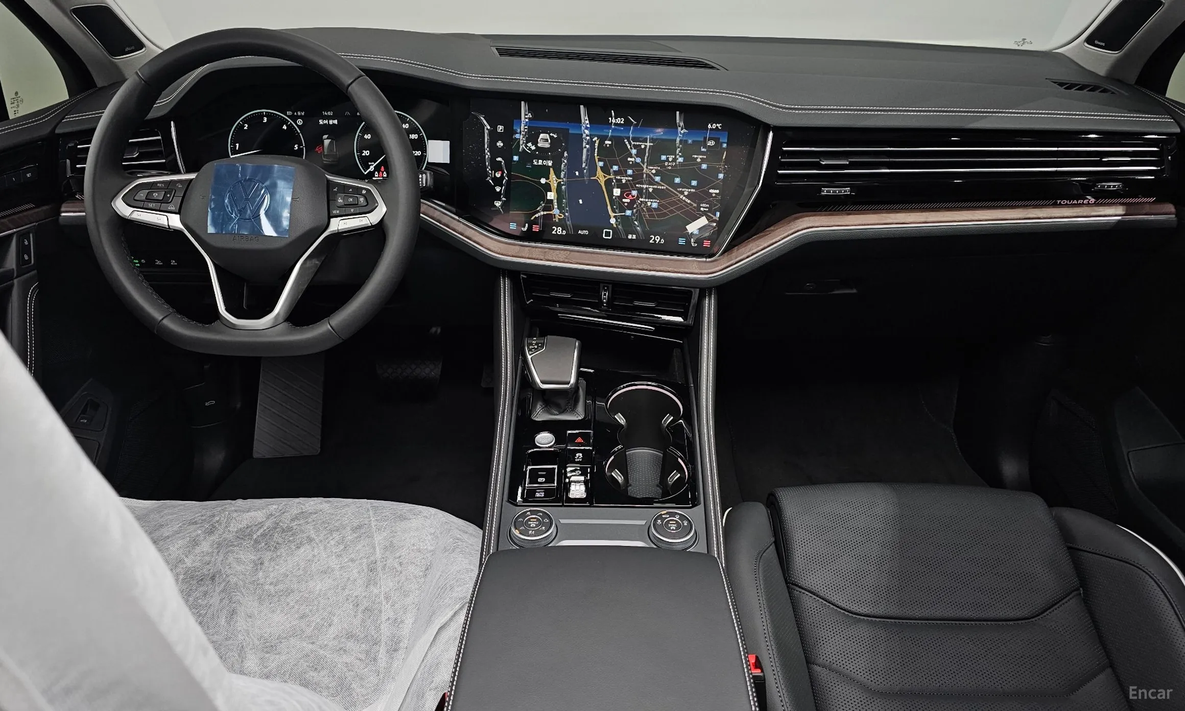 Volkswagen Touareg 3rd Generation превью 7