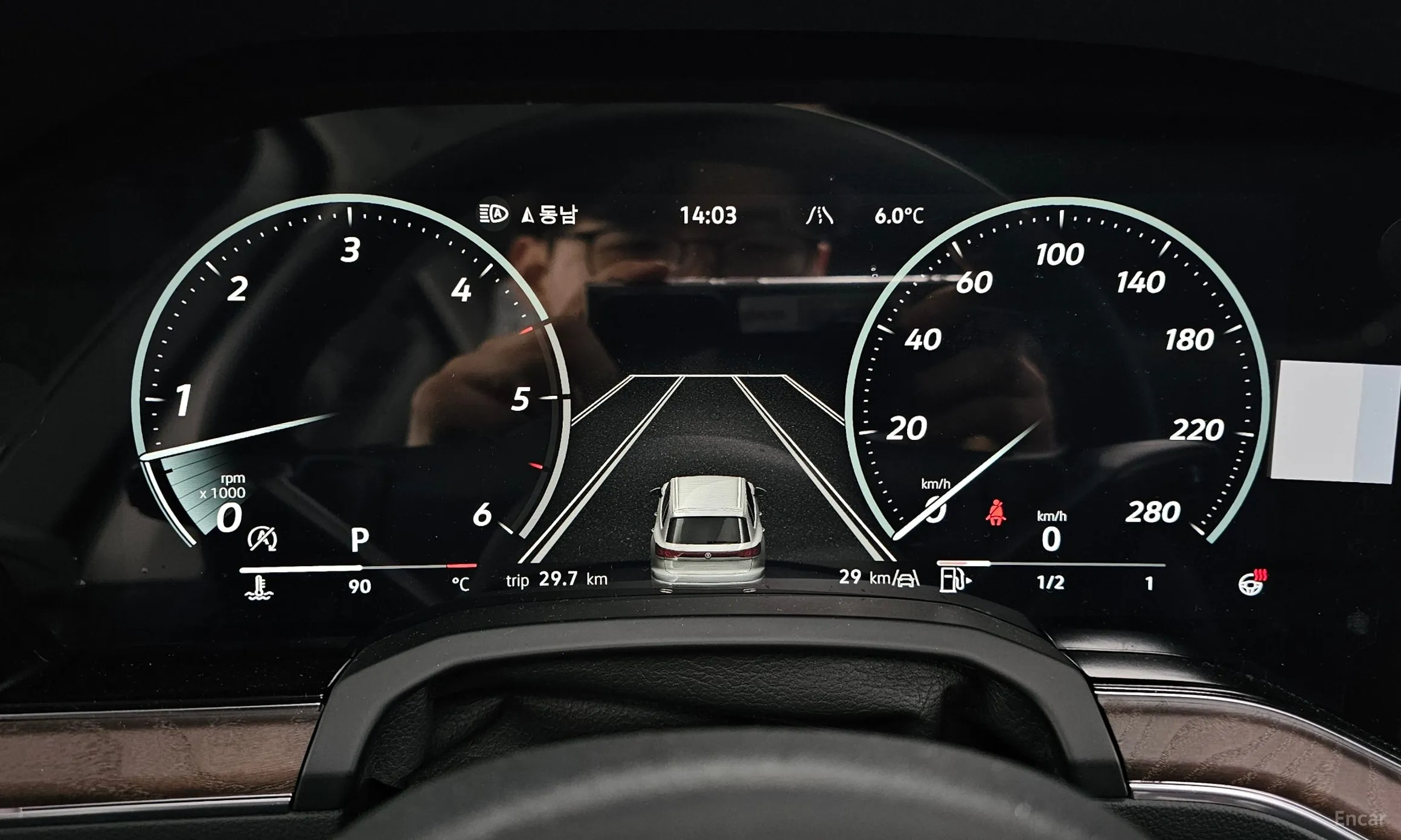 Volkswagen Touareg 3rd Generation превью 8
