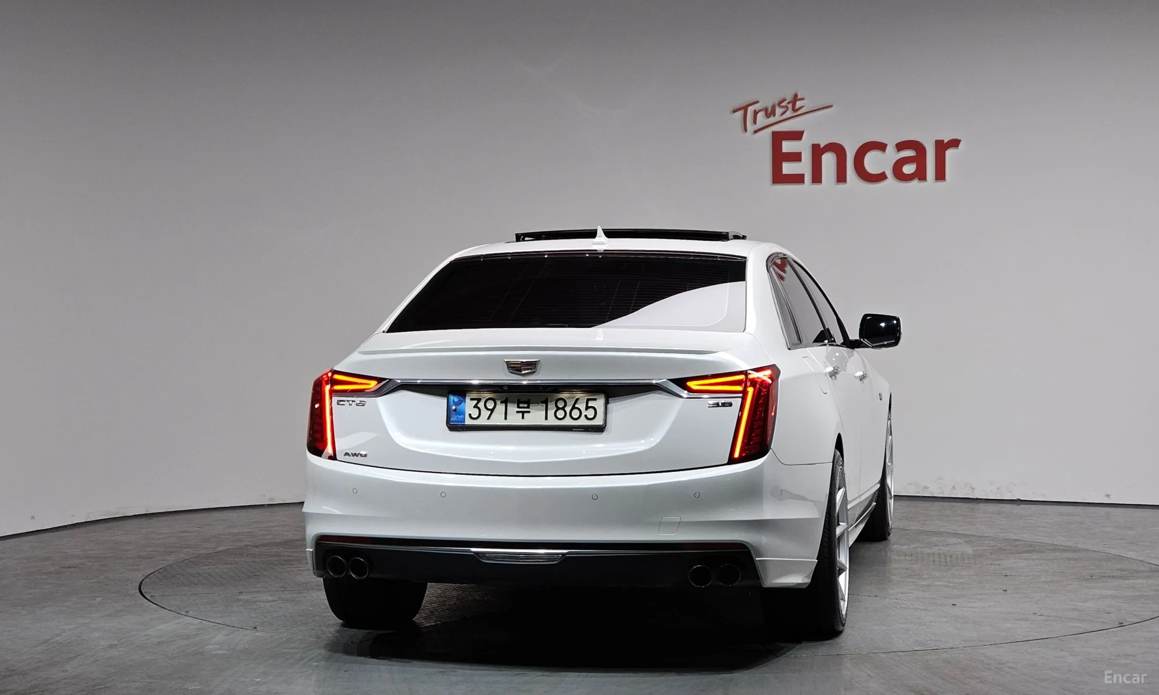 Cadillac CT6 превью 4