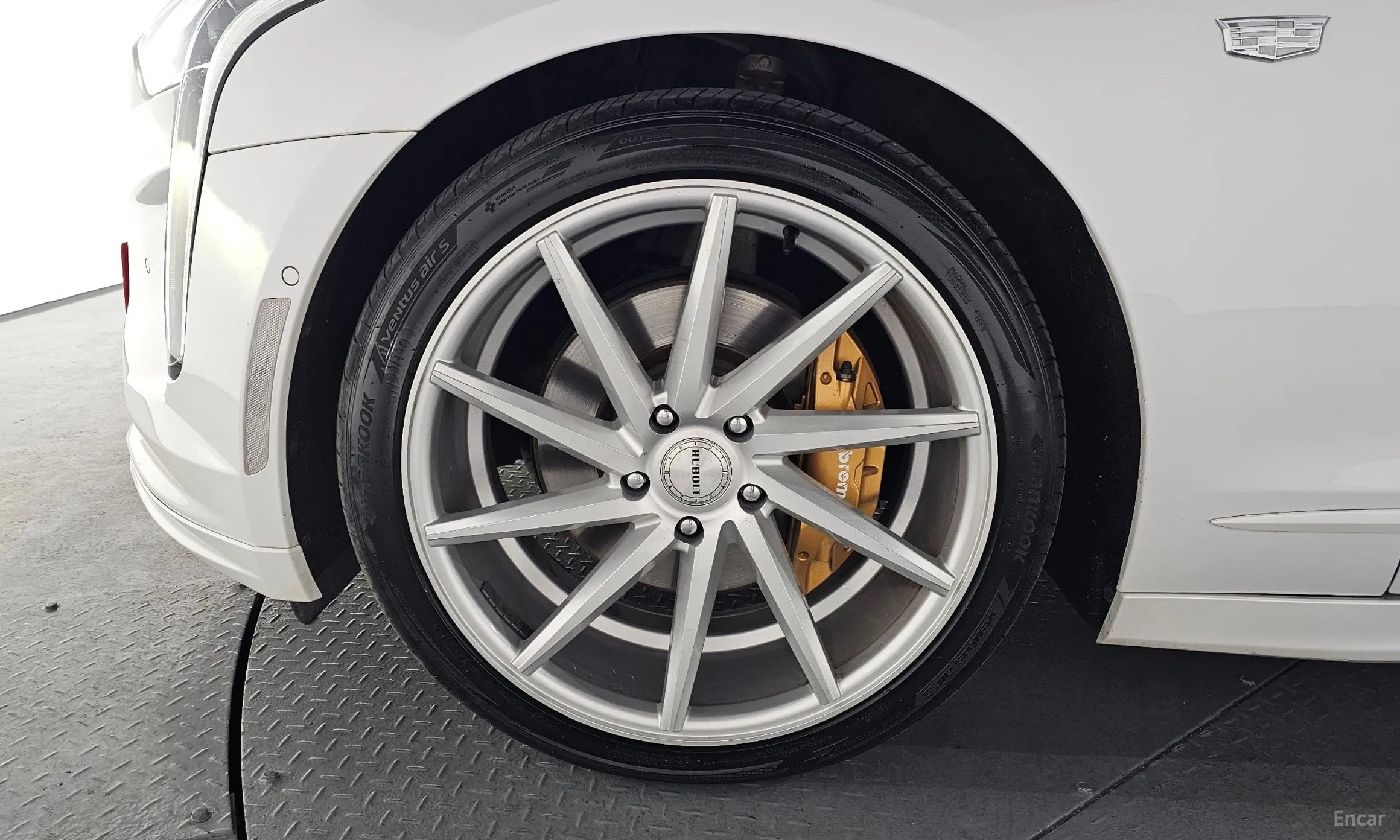 Cadillac CT6 превью 5