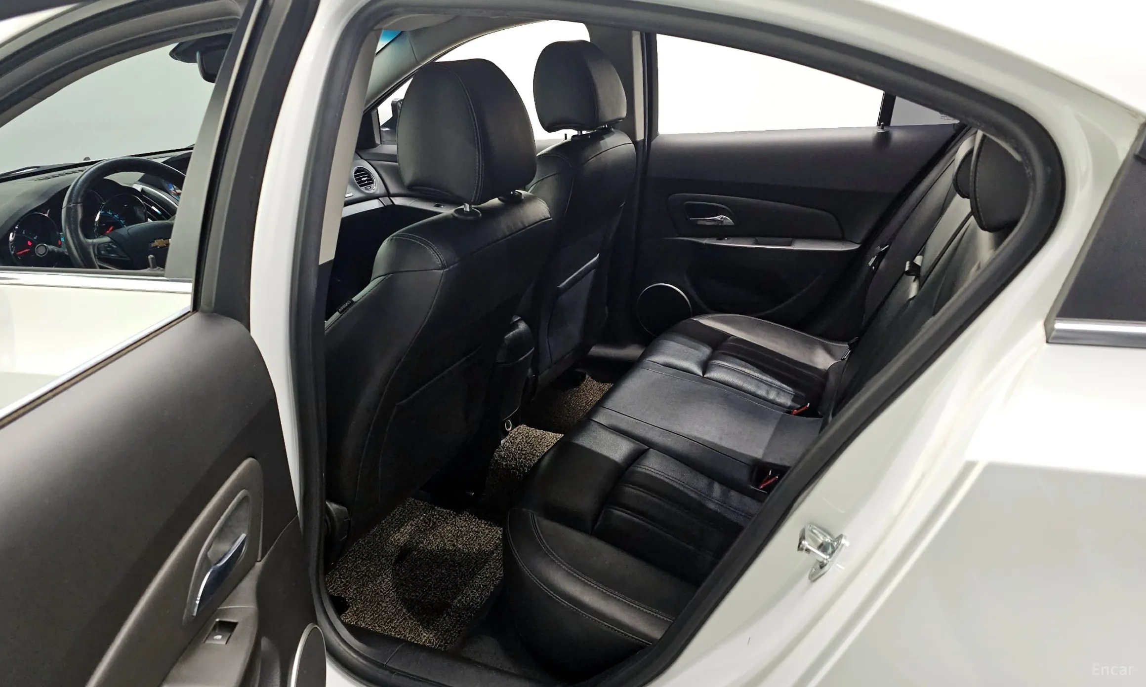 Chevrolet (GM Daewoo) Cruze превью 11