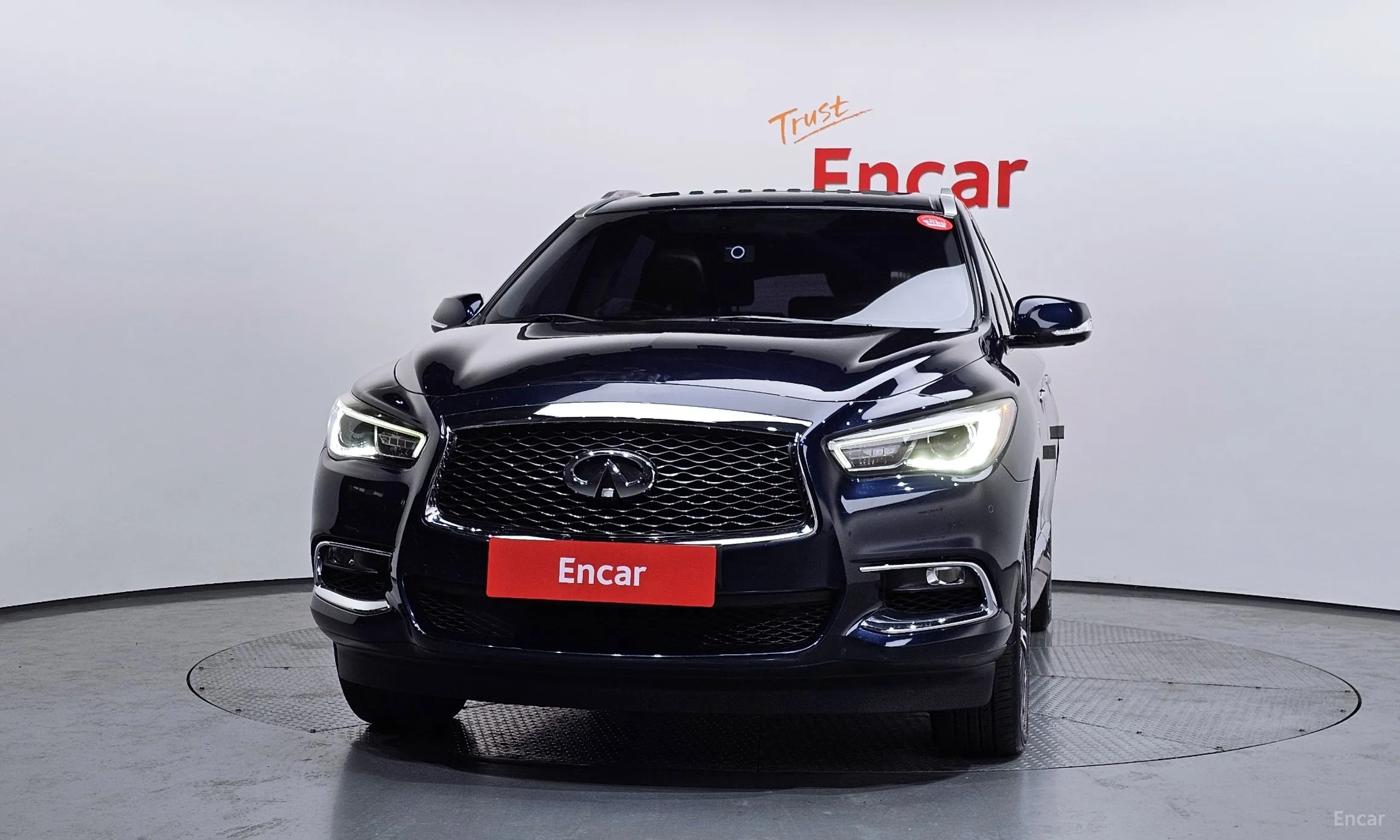 Infiniti QX60 превью 3