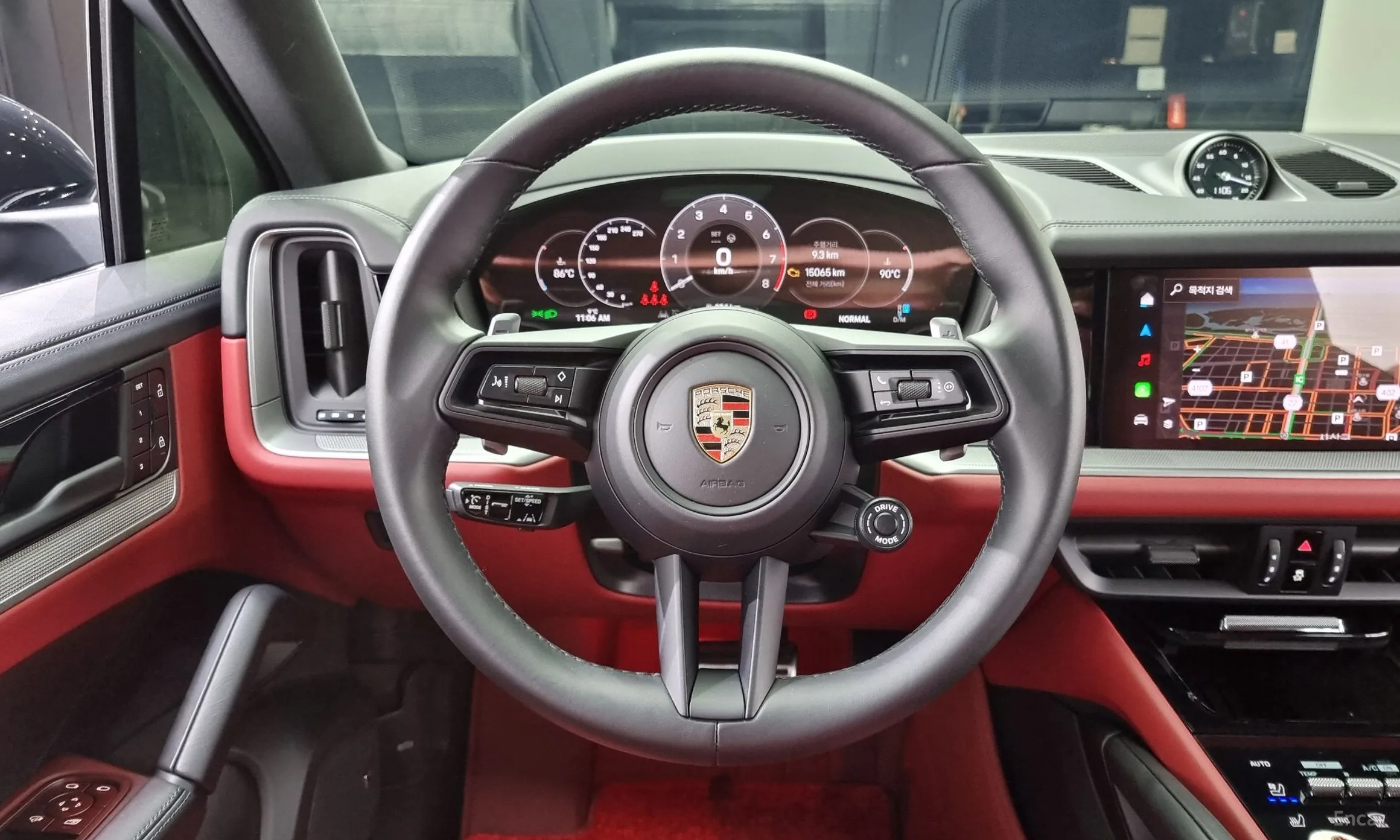 Porsche Cayenne (PO536) превью 13