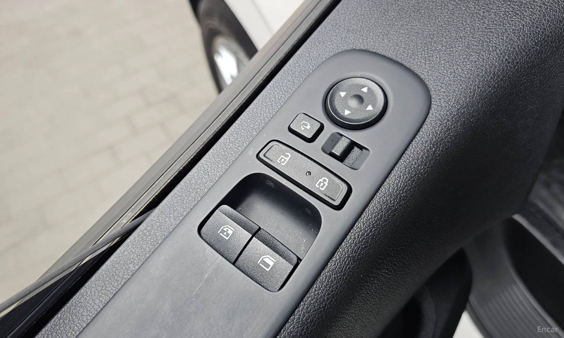 Hyundai Staria превью 16
