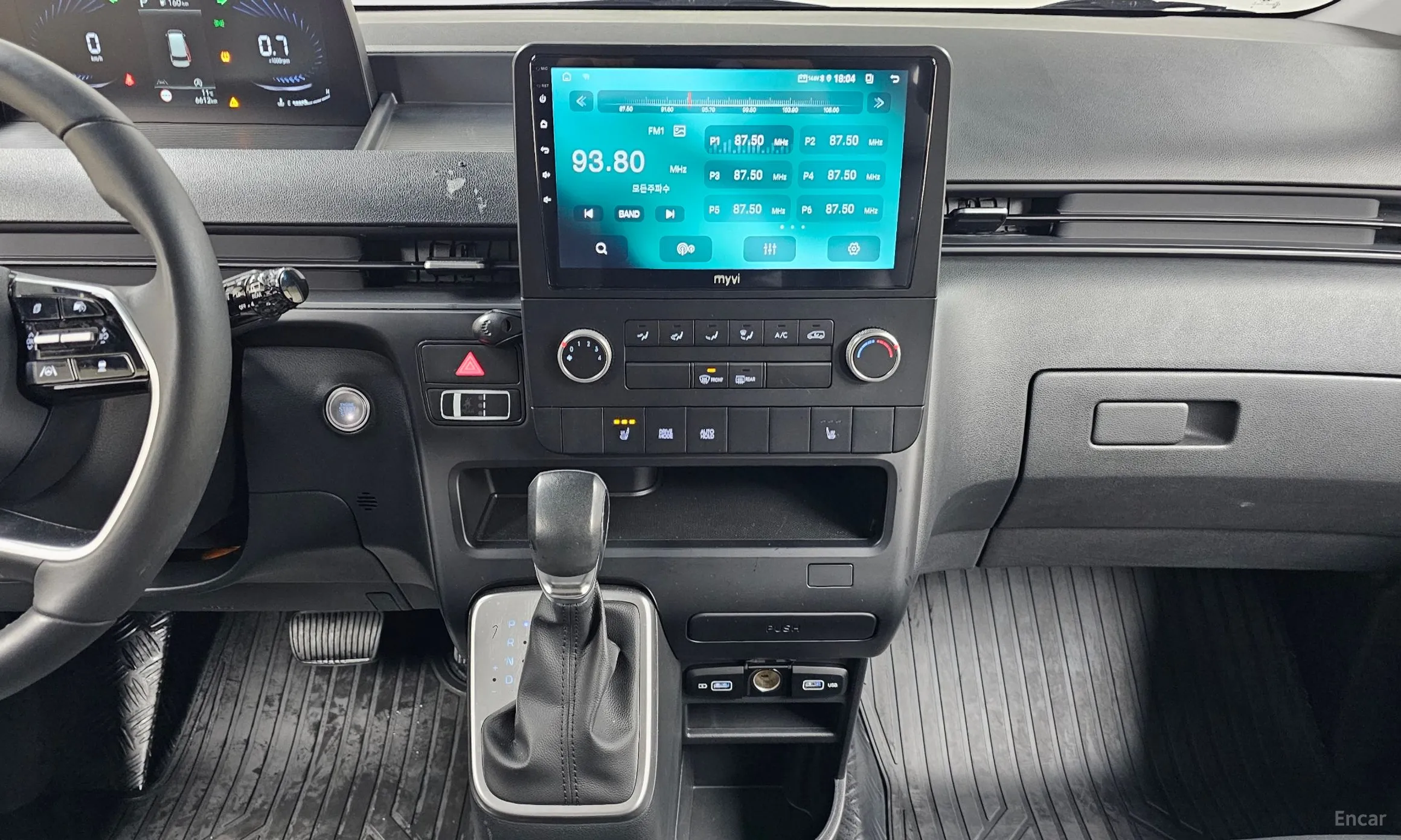 Hyundai Staria превью 17