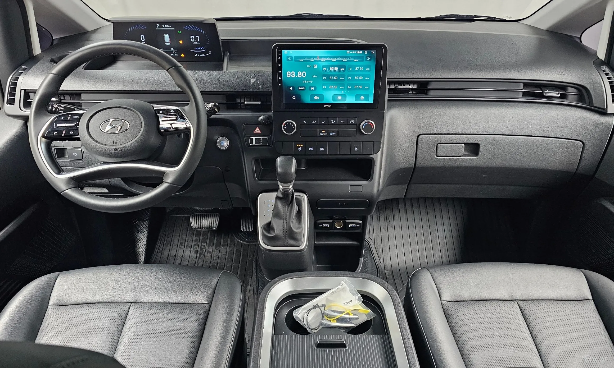 Hyundai Staria превью 7