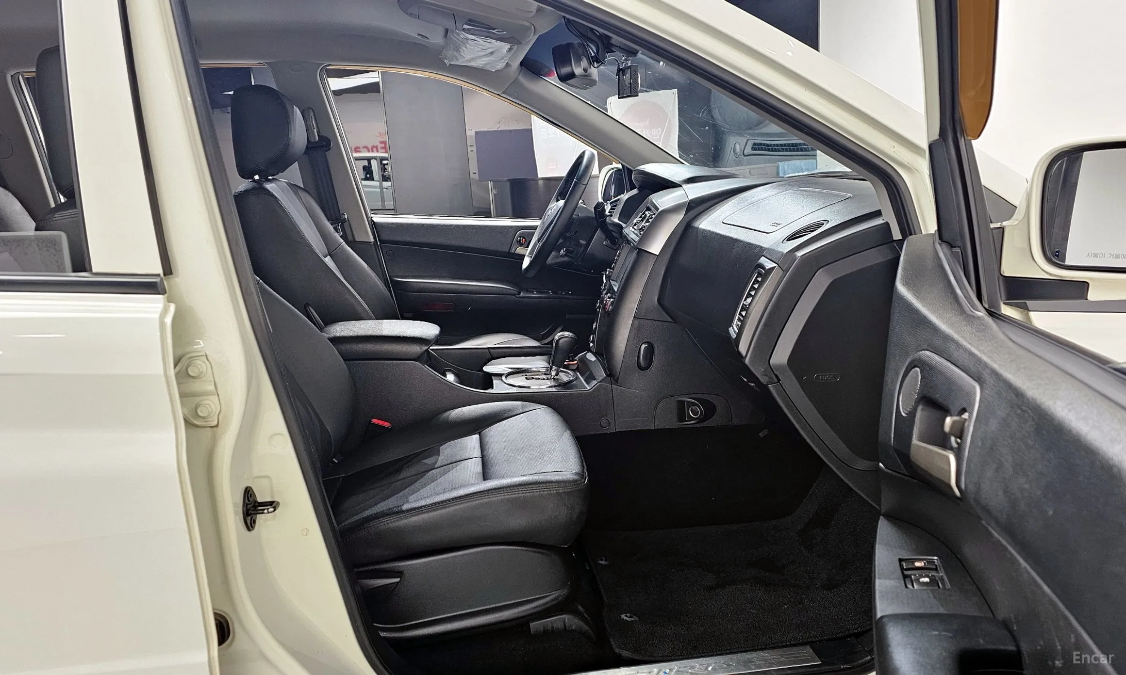 KG Mobility (SsangYong) Korando Sports превью 10