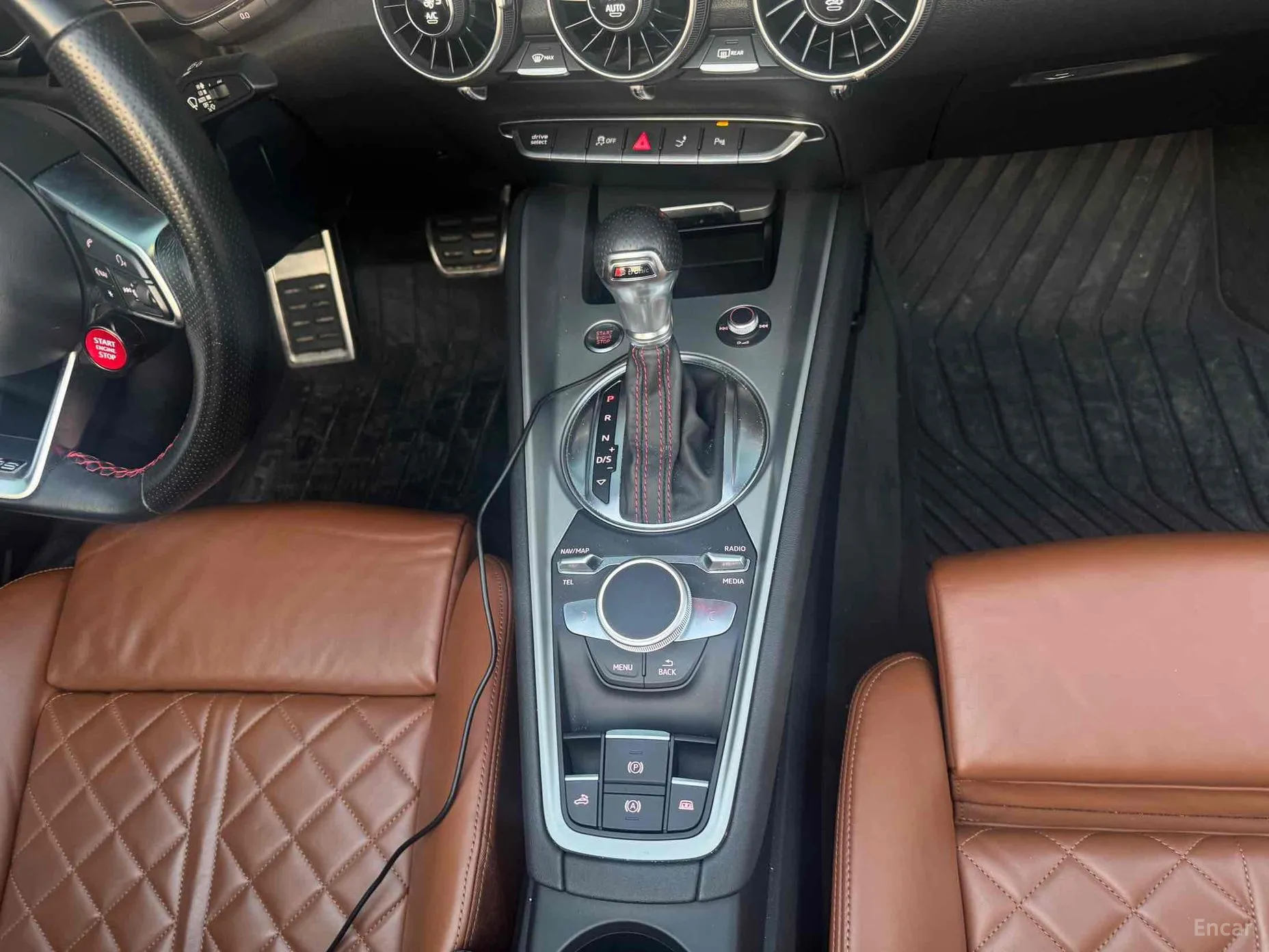 Audi TT (8S) превью 11