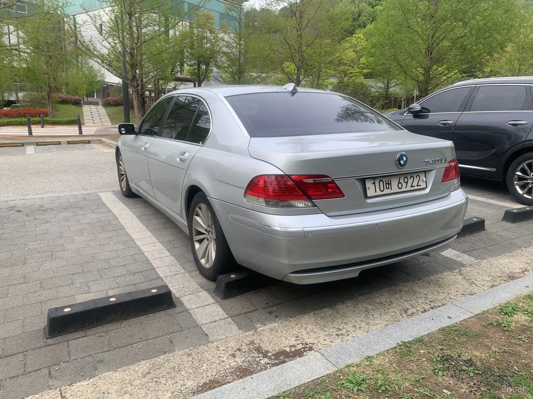 BMW 7 Series (E65) превью 16