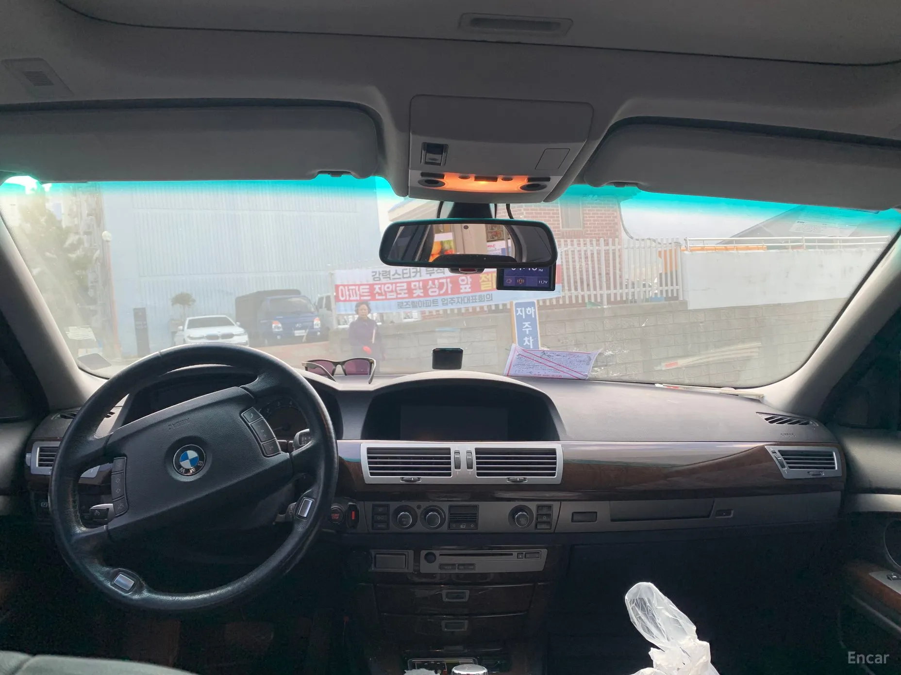 BMW 7 Series (E65) превью 5