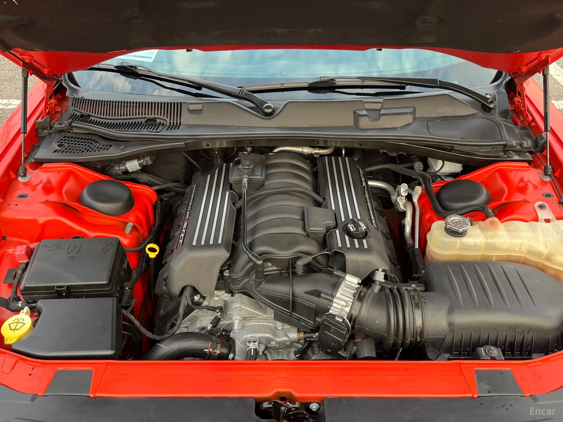 Dodge Challenger превью 19