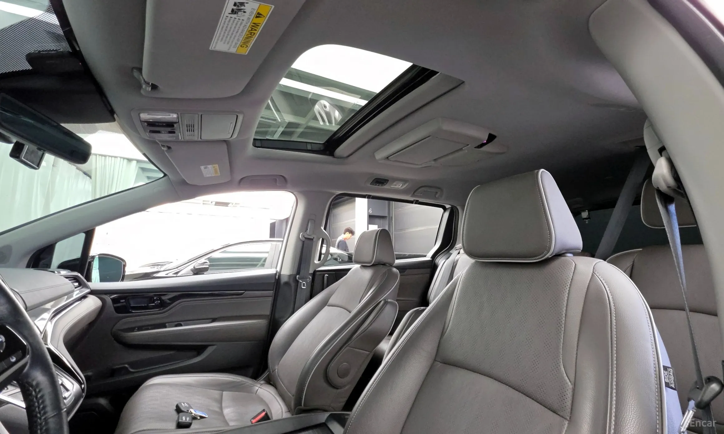 Honda Odyssey превью 18