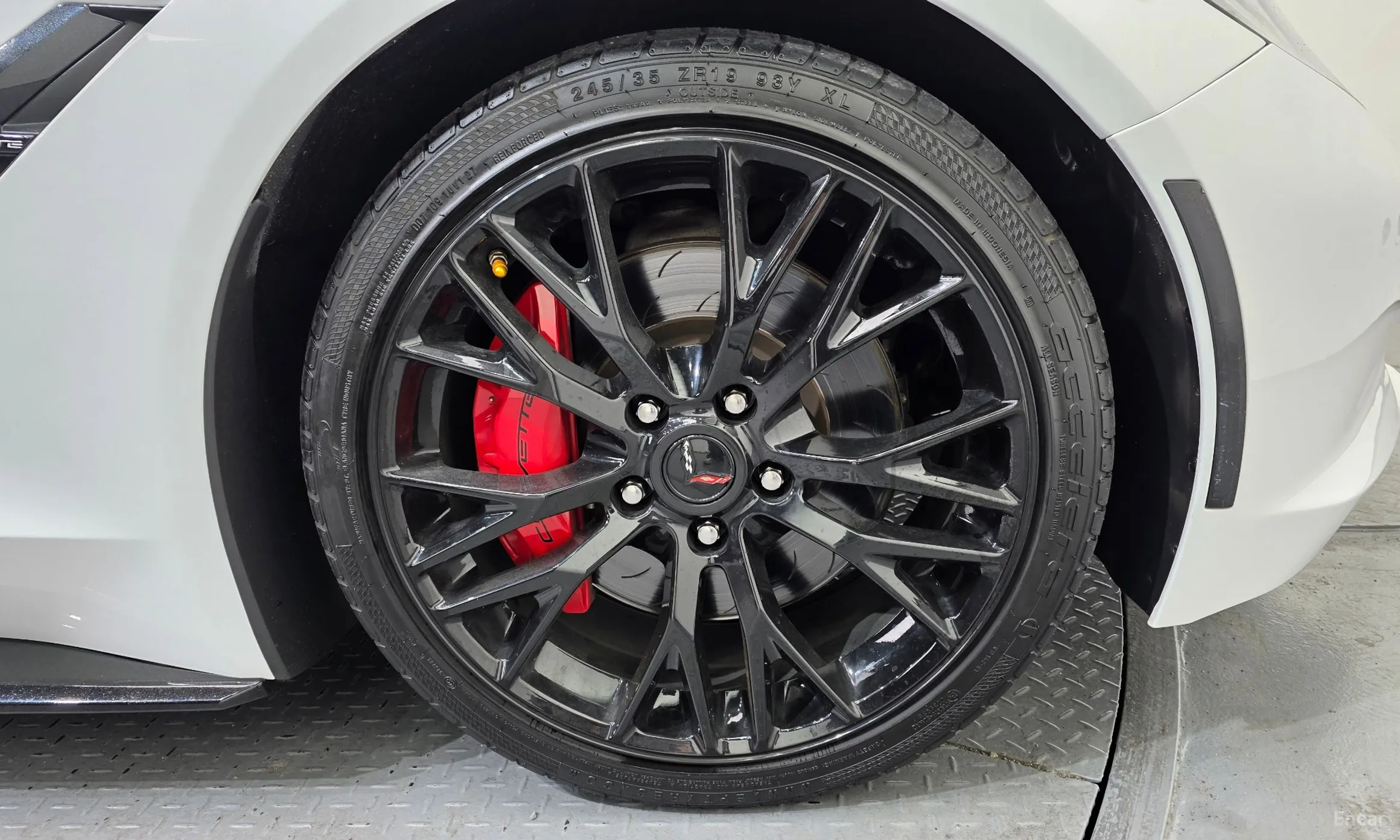 Chevrolet Corvette превью 5