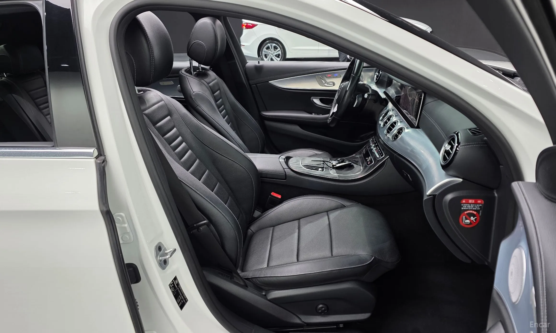 Mercedes Benz E-Class W213 превью 10