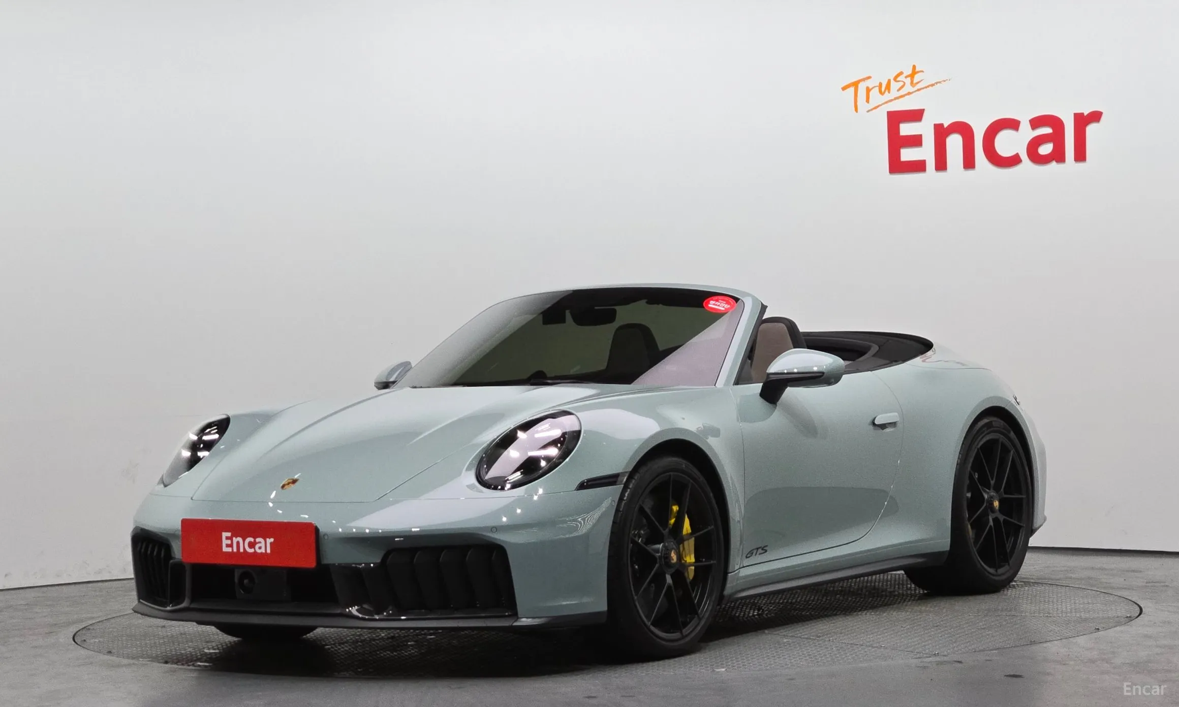 Porsche 911 (992)