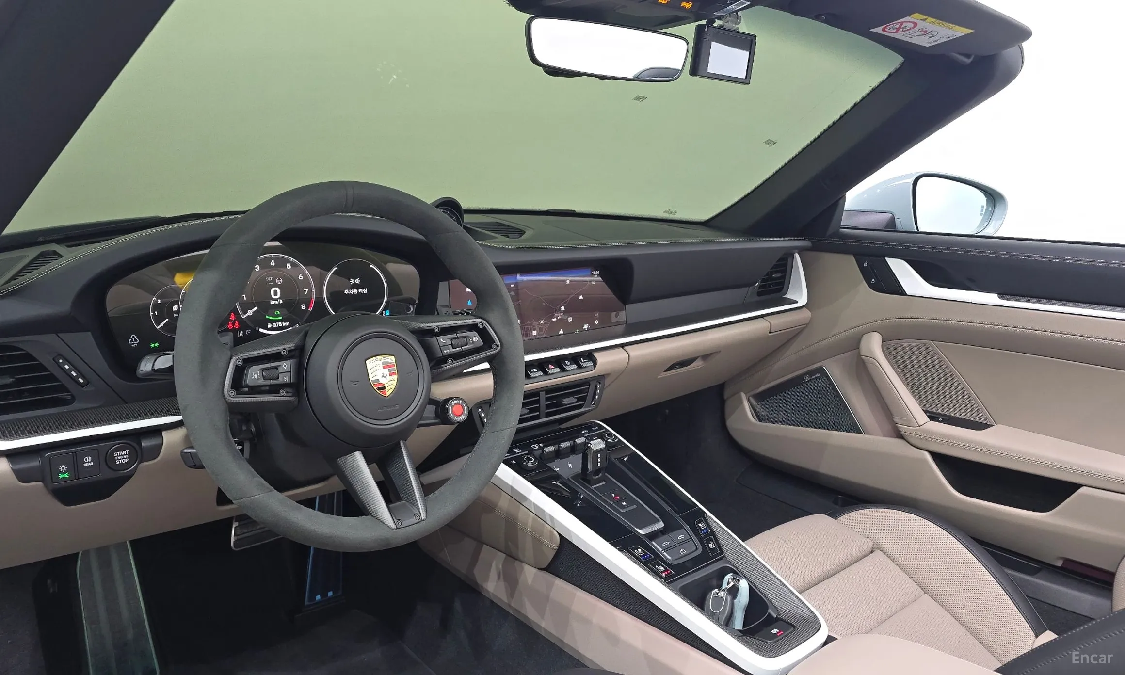 Porsche 911 (992) превью 7