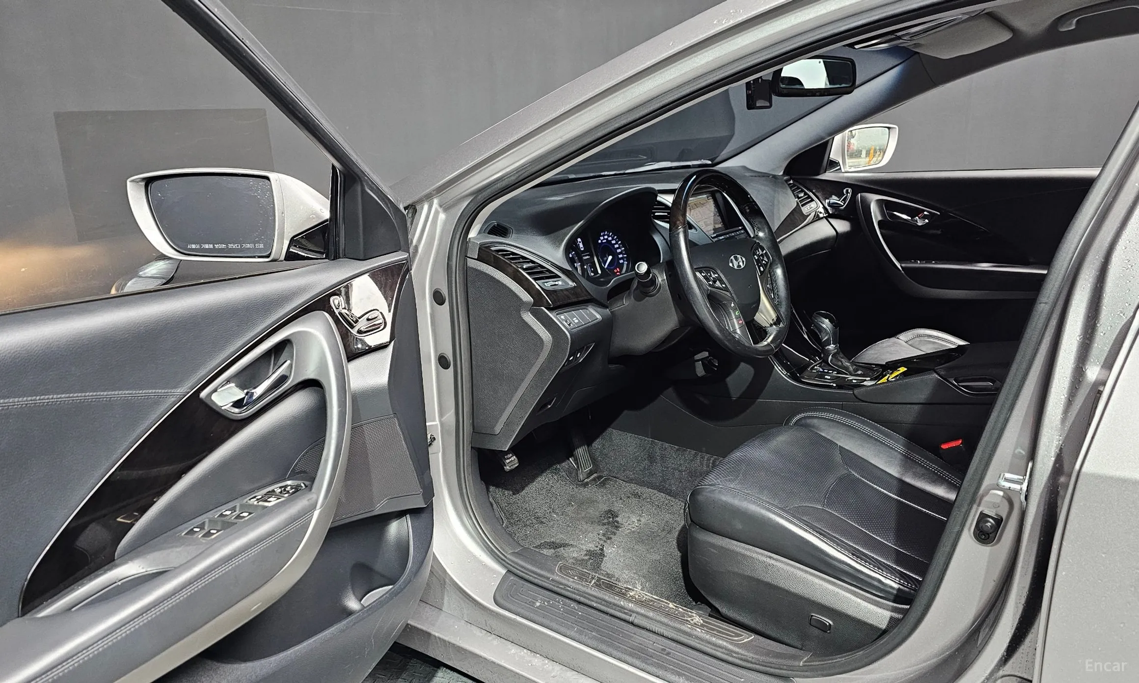 Hyundai Grandeur HG превью 10