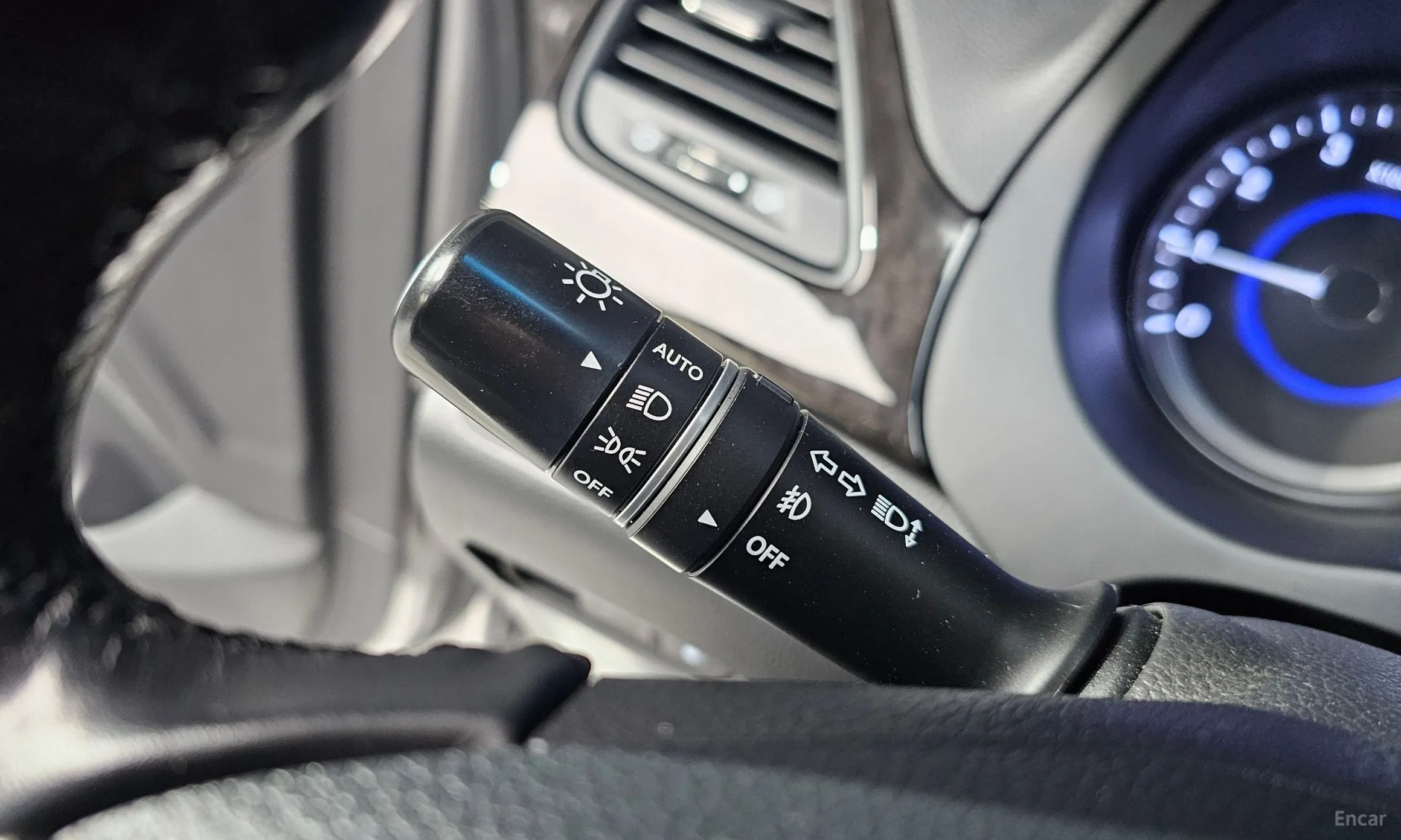 Hyundai Grandeur HG превью 19