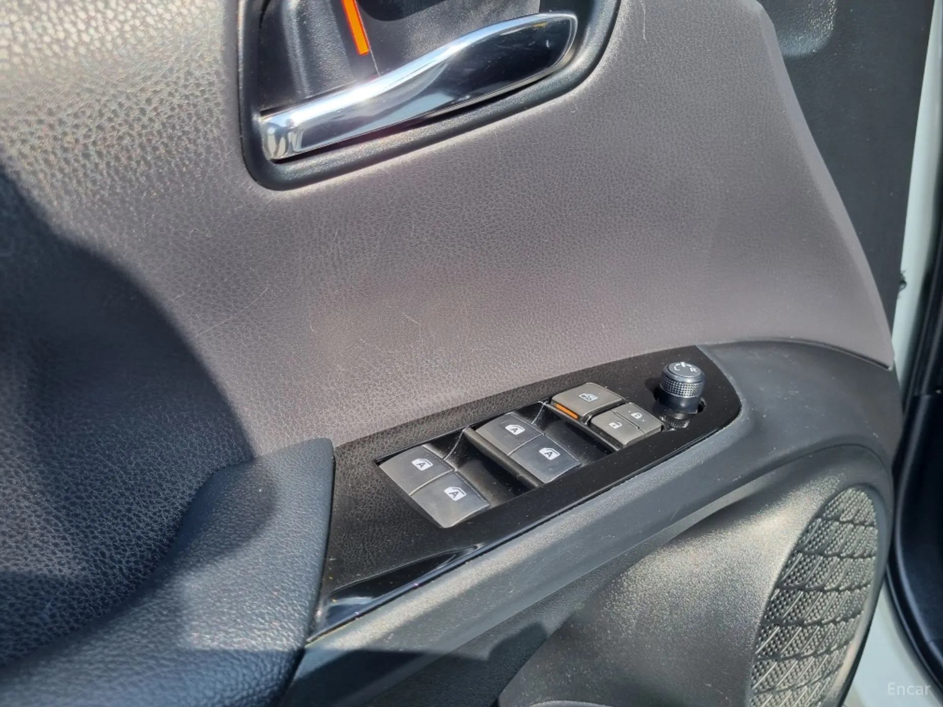 Toyota Prius 4th Generation превью 14