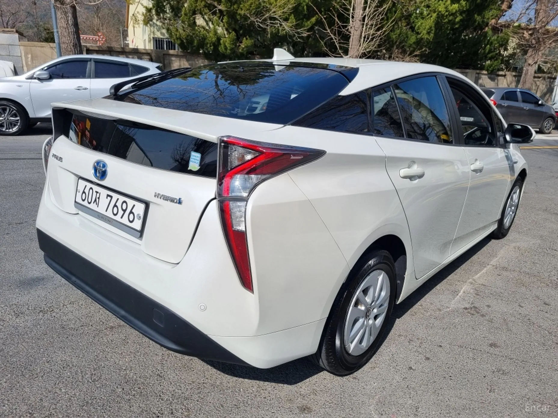 Toyota Prius 4th Generation превью 4
