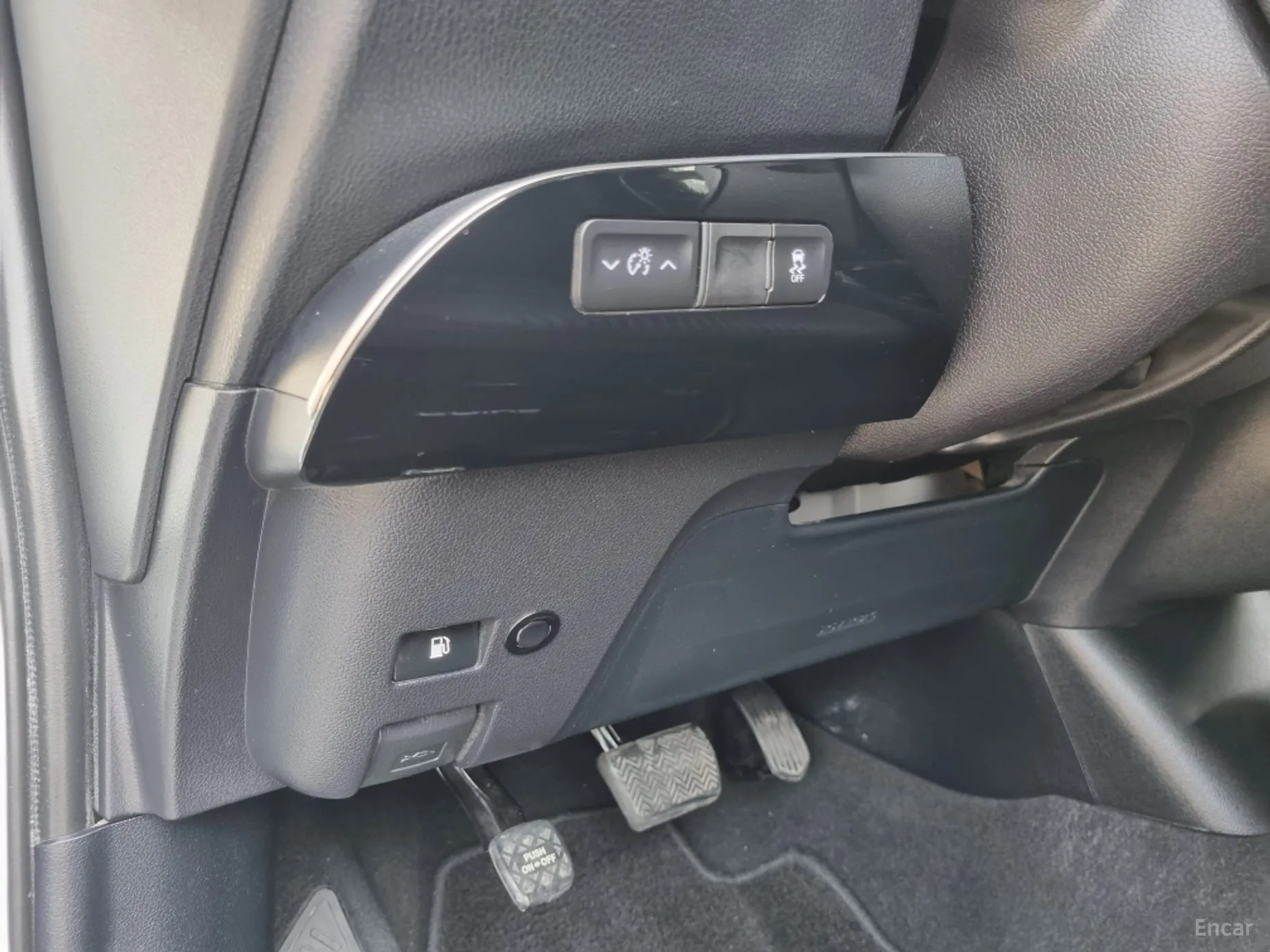 Toyota Prius 4th Generation превью 6
