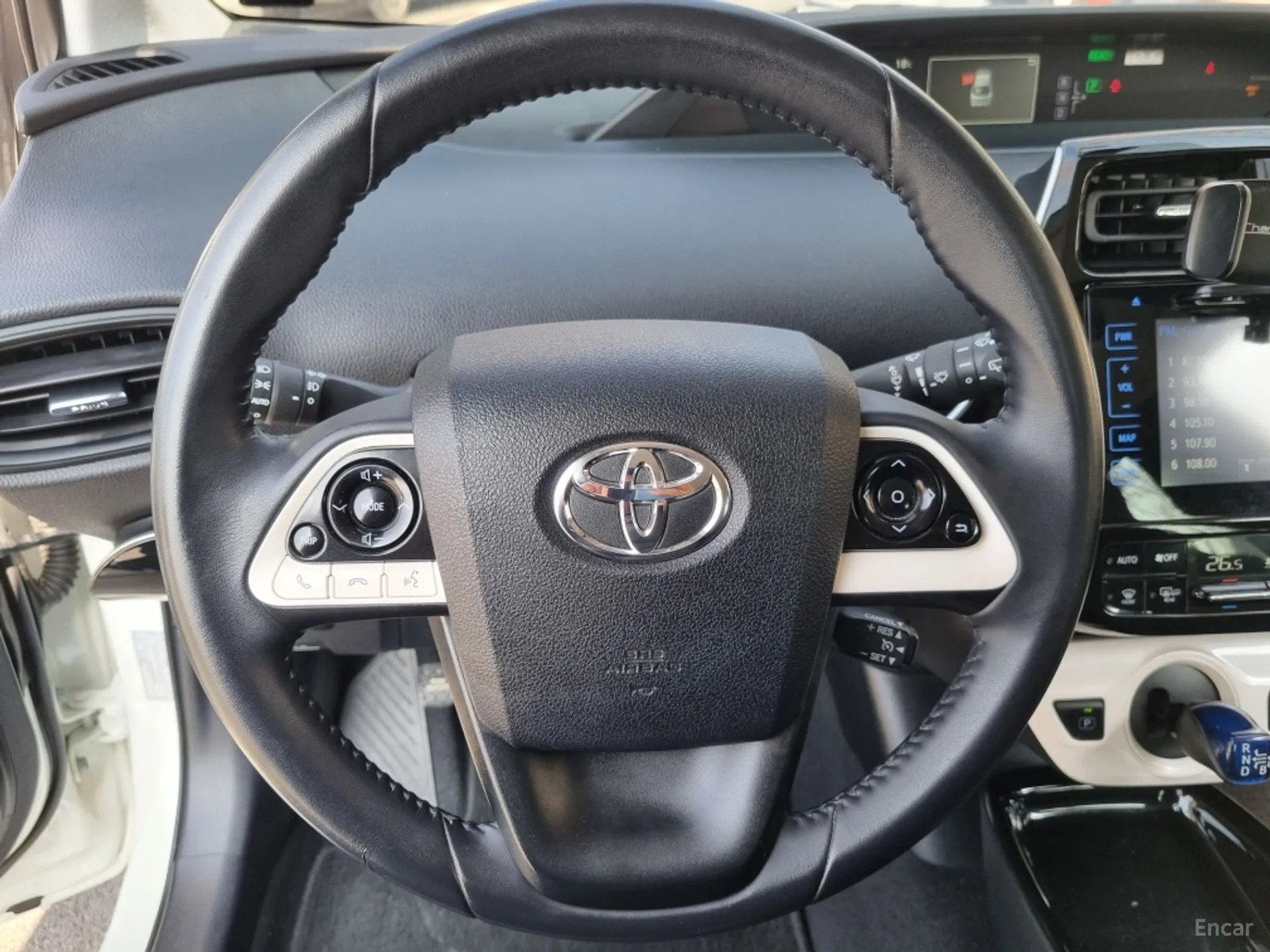 Toyota Prius 4th Generation превью 7