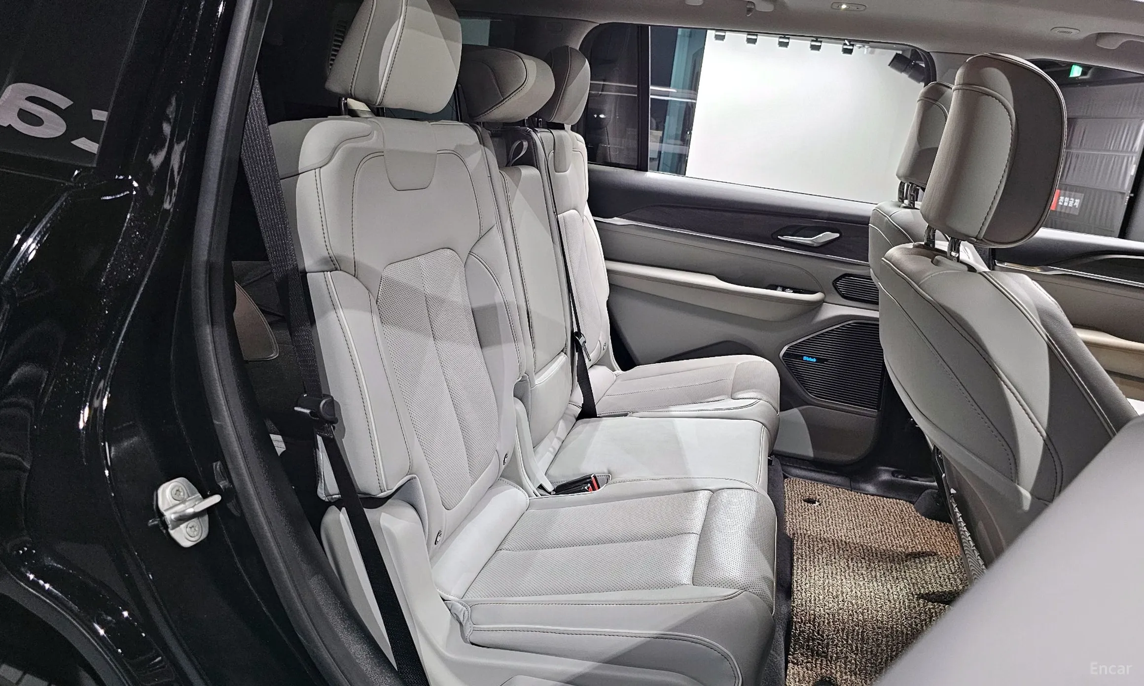 Jeep Grand Cherokee (WL) превью 12