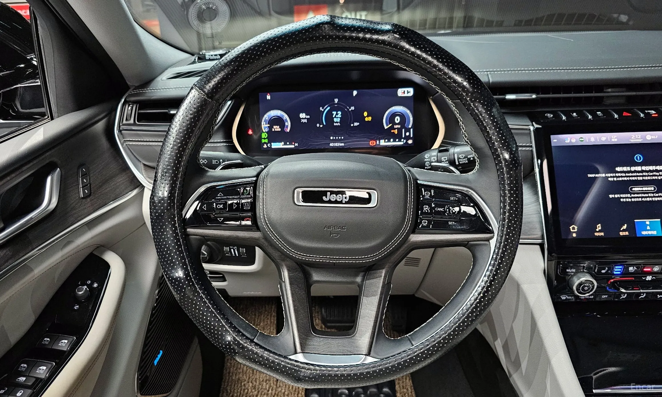 Jeep Grand Cherokee (WL) превью 13