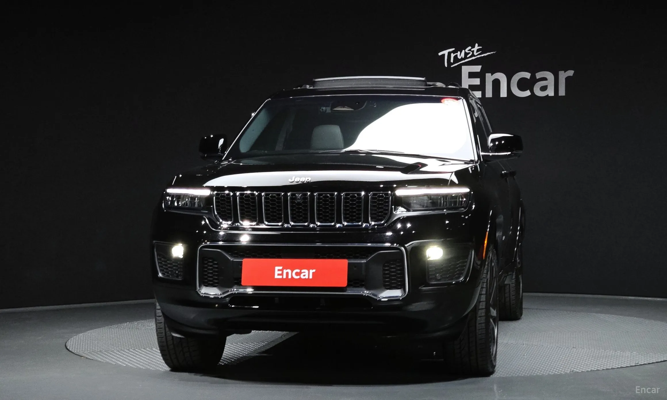 Jeep Grand Cherokee (WL) превью 3